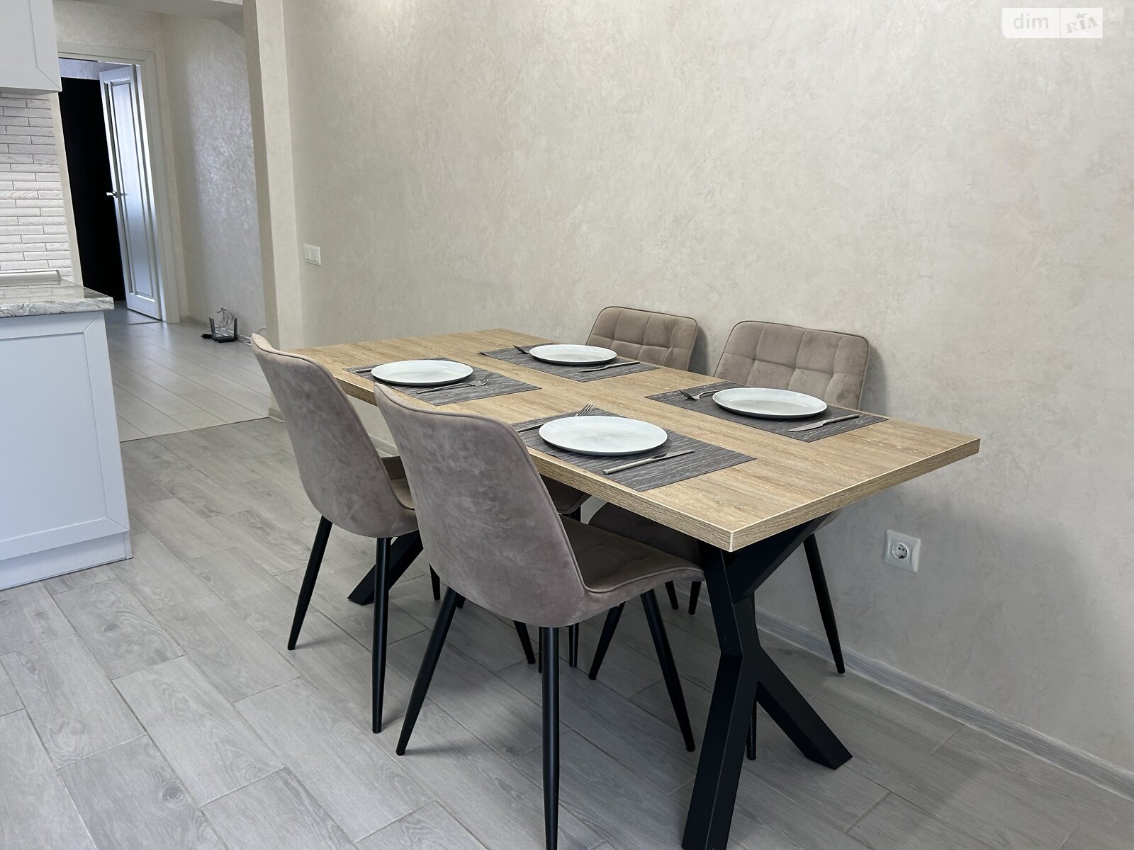 двокімнатна квартира в Тернополі, район Східний, на просп. Бандери Степана в довготривалу оренду помісячно фото 1 двокімнатна квартира в Тернополі, район Східний, на просп. Бандери Степана в довготривалу оренду помісячно фото 1