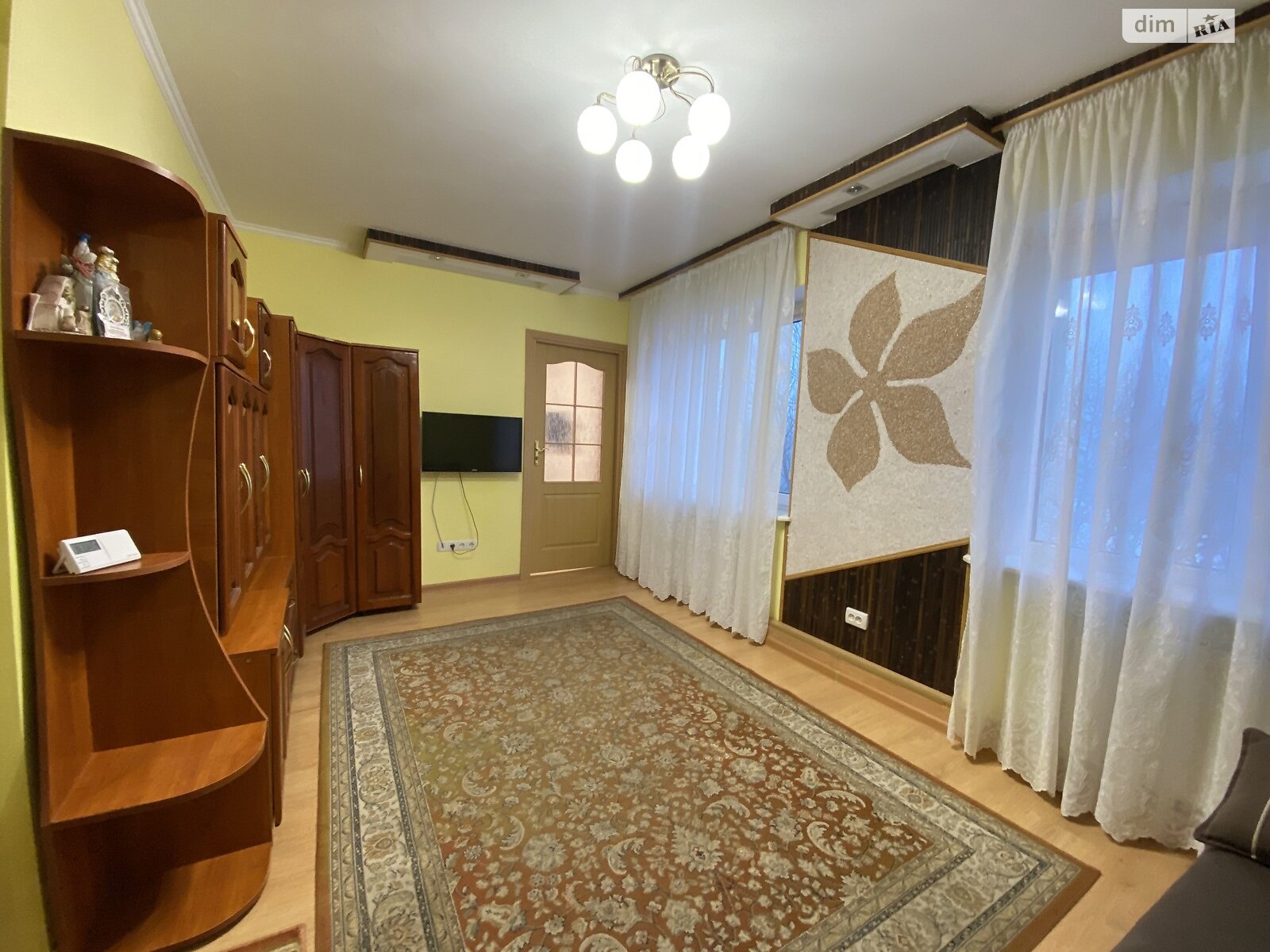 двухкомнатная квартира в Тернополе, район Восточный, на просп. Бандеры Степана в аренду на долгий срок помесячно фото 1