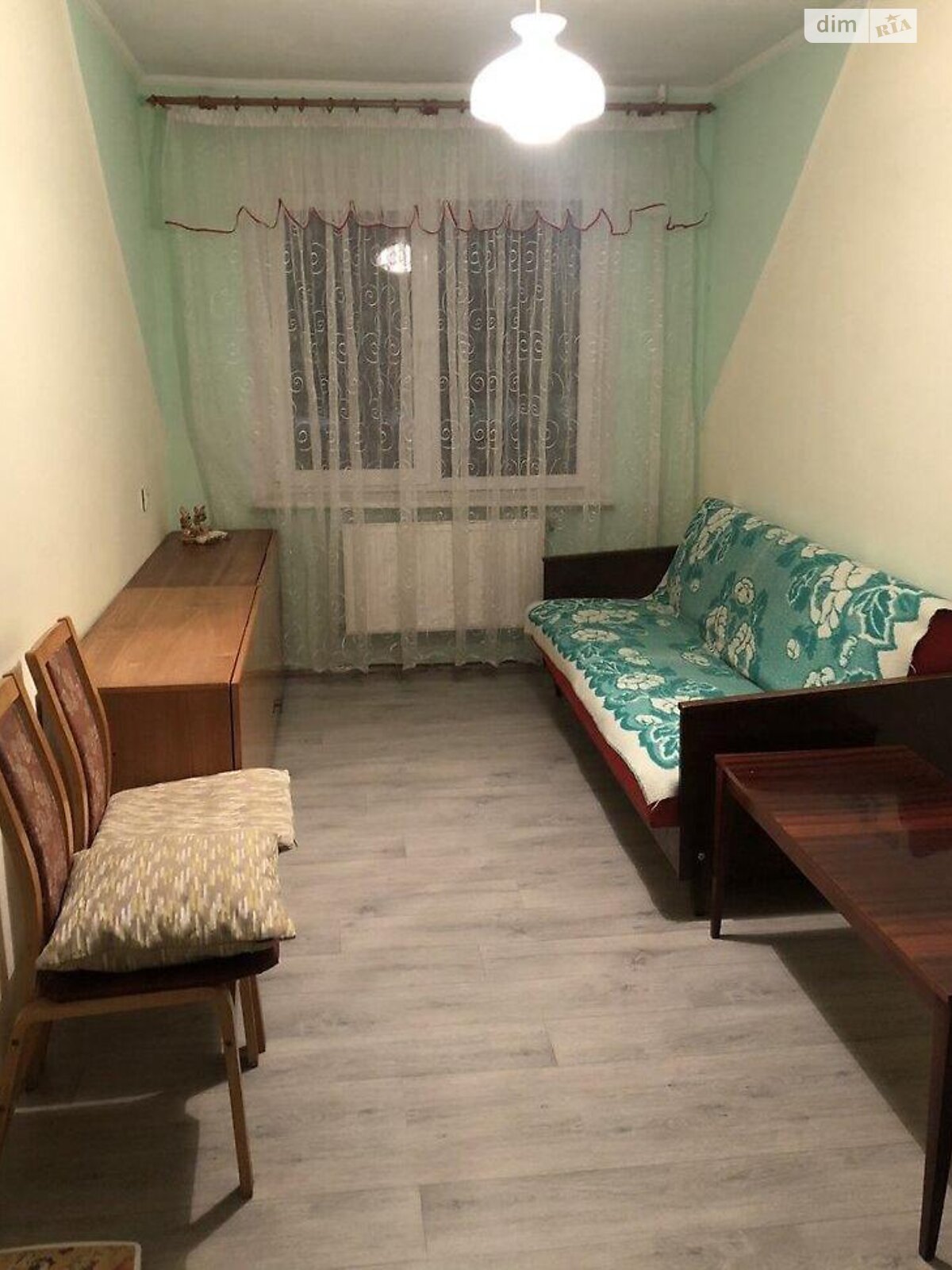 трехкомнатная квартира в Тернополе, район Восточный, на ул. Героев Крут в аренду на долгий срок помесячно фото 1