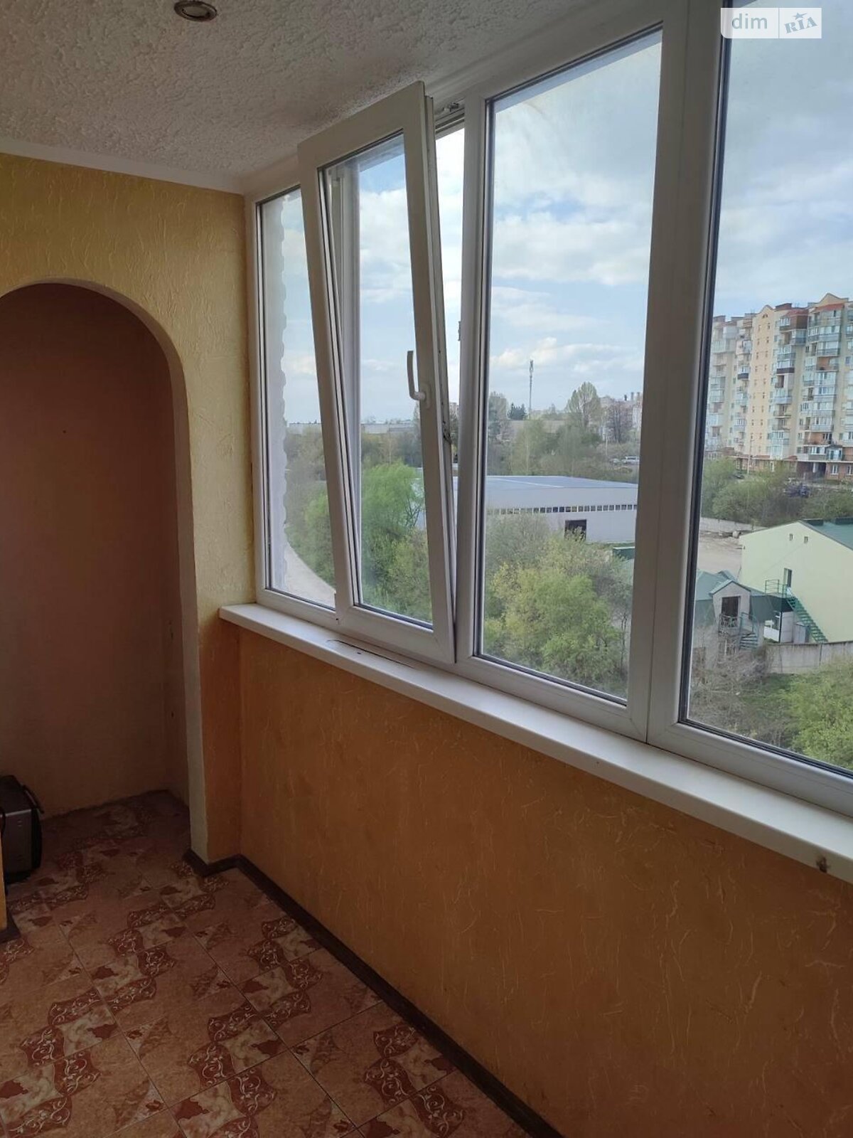 двухкомнатная квартира в Тернополе, район Восточный, на ул. Довженко Александра в аренду на долгий срок помесячно фото 1
