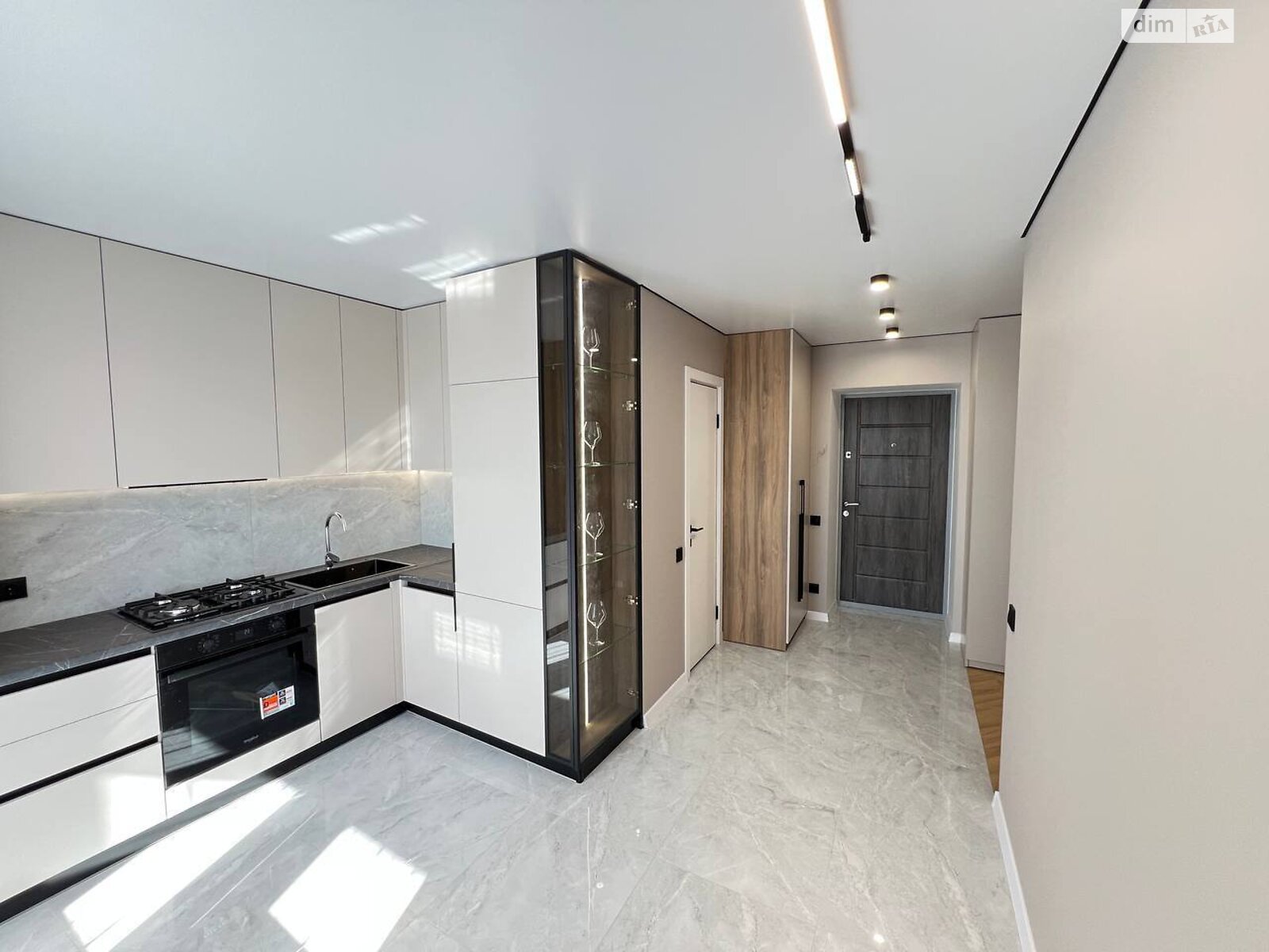 однокомнатная квартира в Тернополе, район Восточный, на ул. Довженко Александра в аренду на долгий срок помесячно фото 1