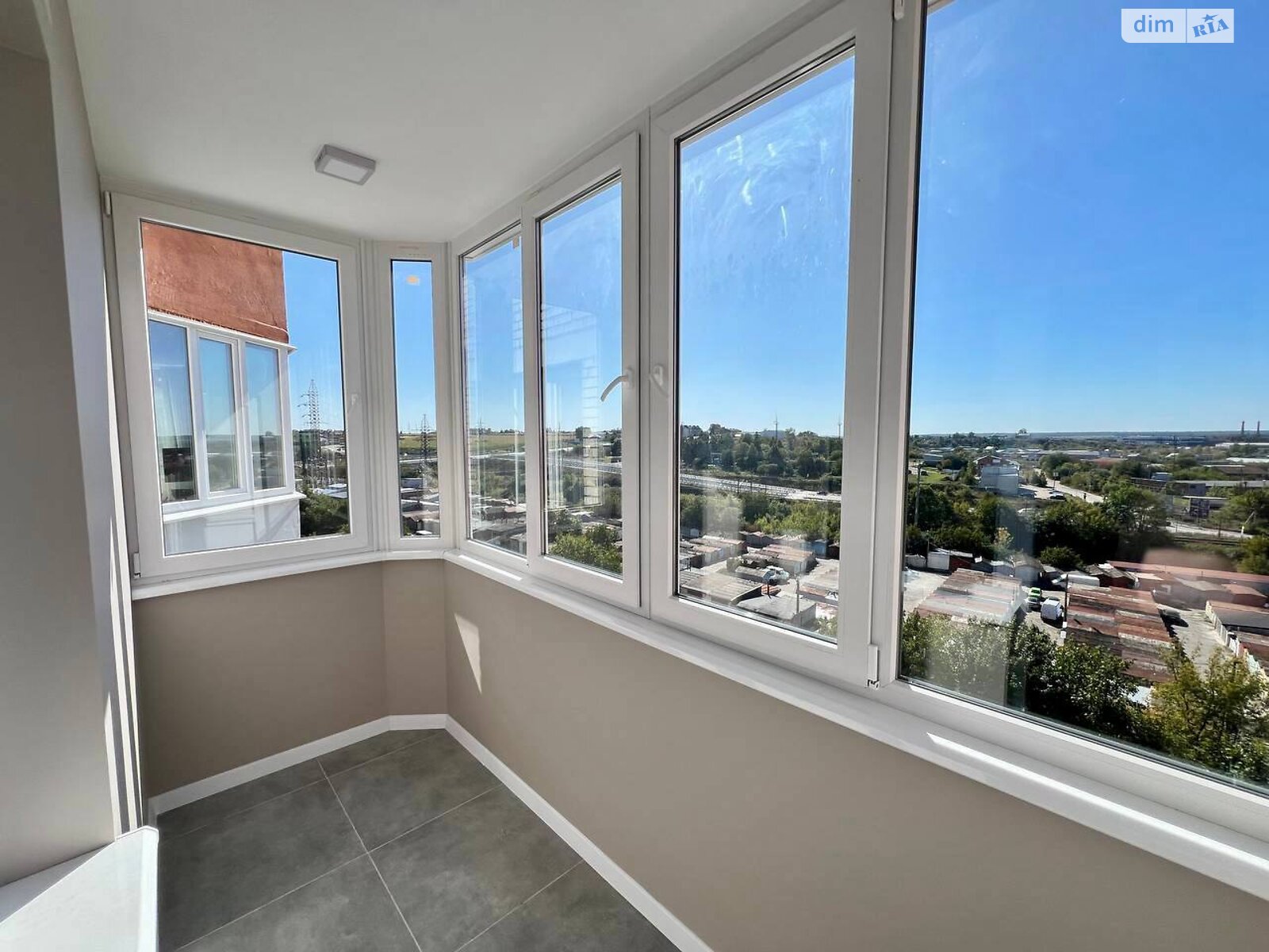 однокомнатная квартира в Тернополе, район Восточный, на ул. Довженко Александра в аренду на долгий срок помесячно фото 1