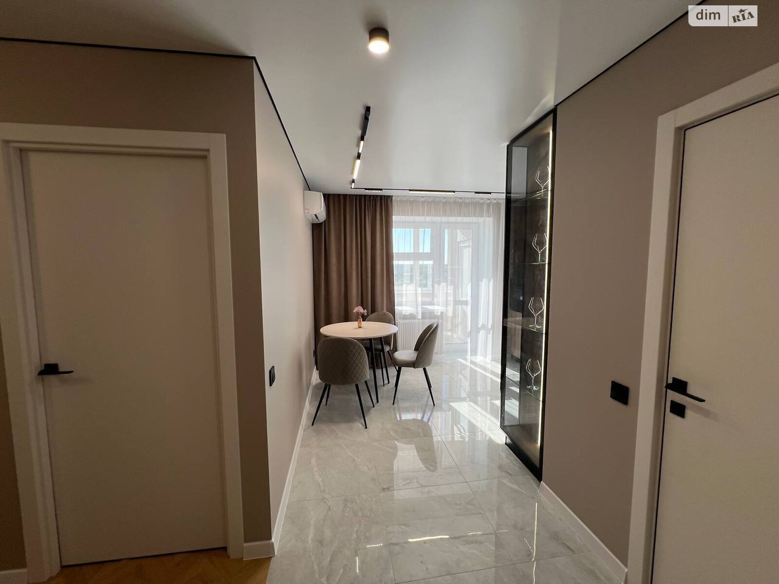 однокомнатная квартира в Тернополе, район Восточный, на ул. Довженко Александра в аренду на долгий срок помесячно фото 1