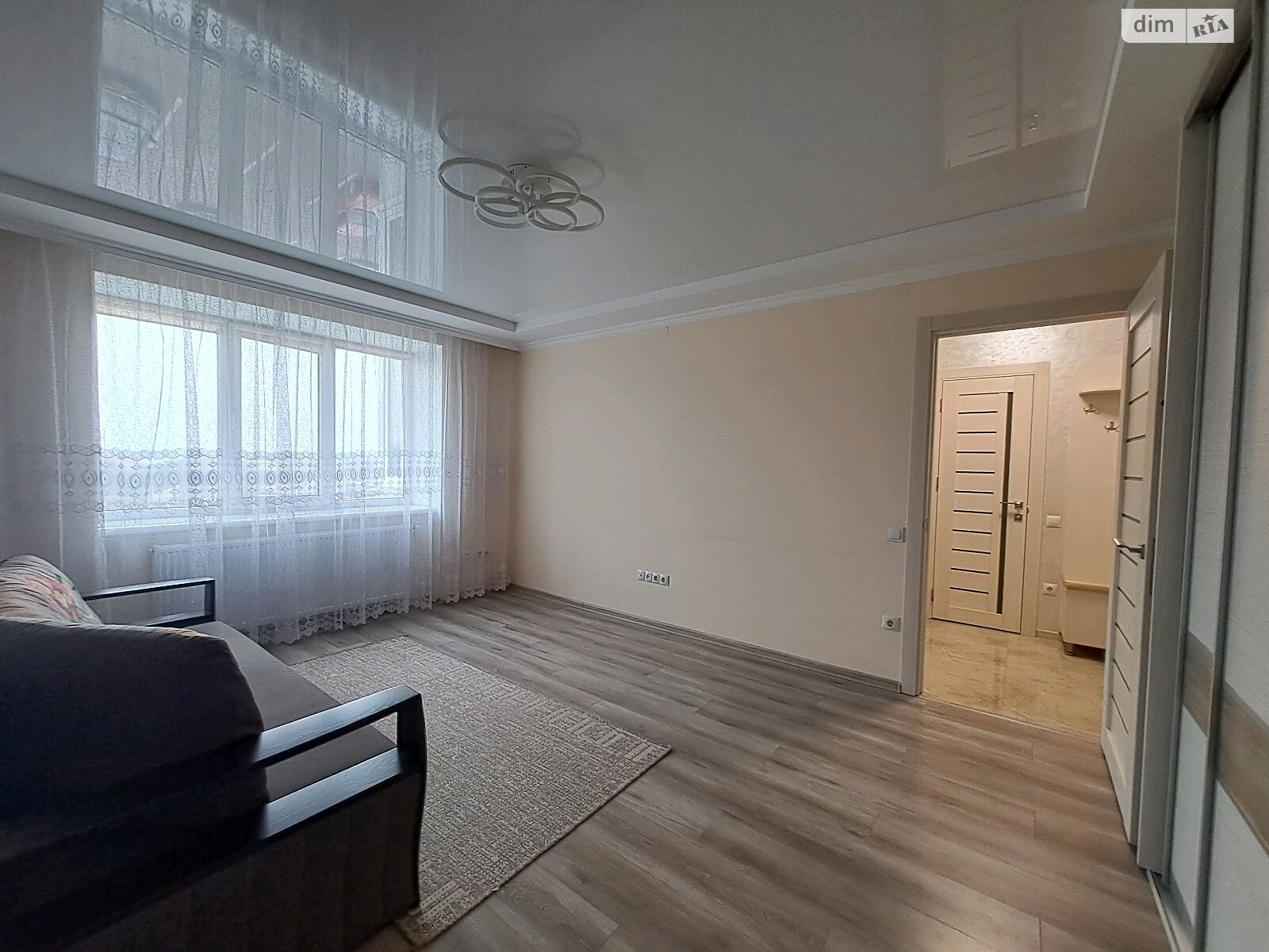 однокомнатная квартира в Тернополе, район Восточный, на ул. Довженко Александра 26 в аренду на долгий срок помесячно фото 1