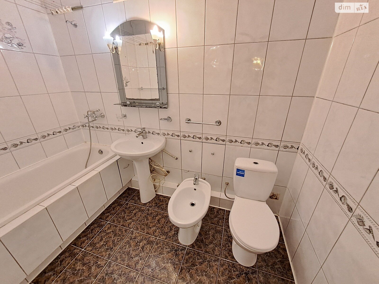 трикімнатна квартира в Тернополі, район Східний, на вул. Довженка Олександра в довготривалу оренду помісячно фото 1 трикімнатна квартира в Тернополі, район Східний, на вул. Довженка Олександра в довготривалу оренду помісячно фото 1