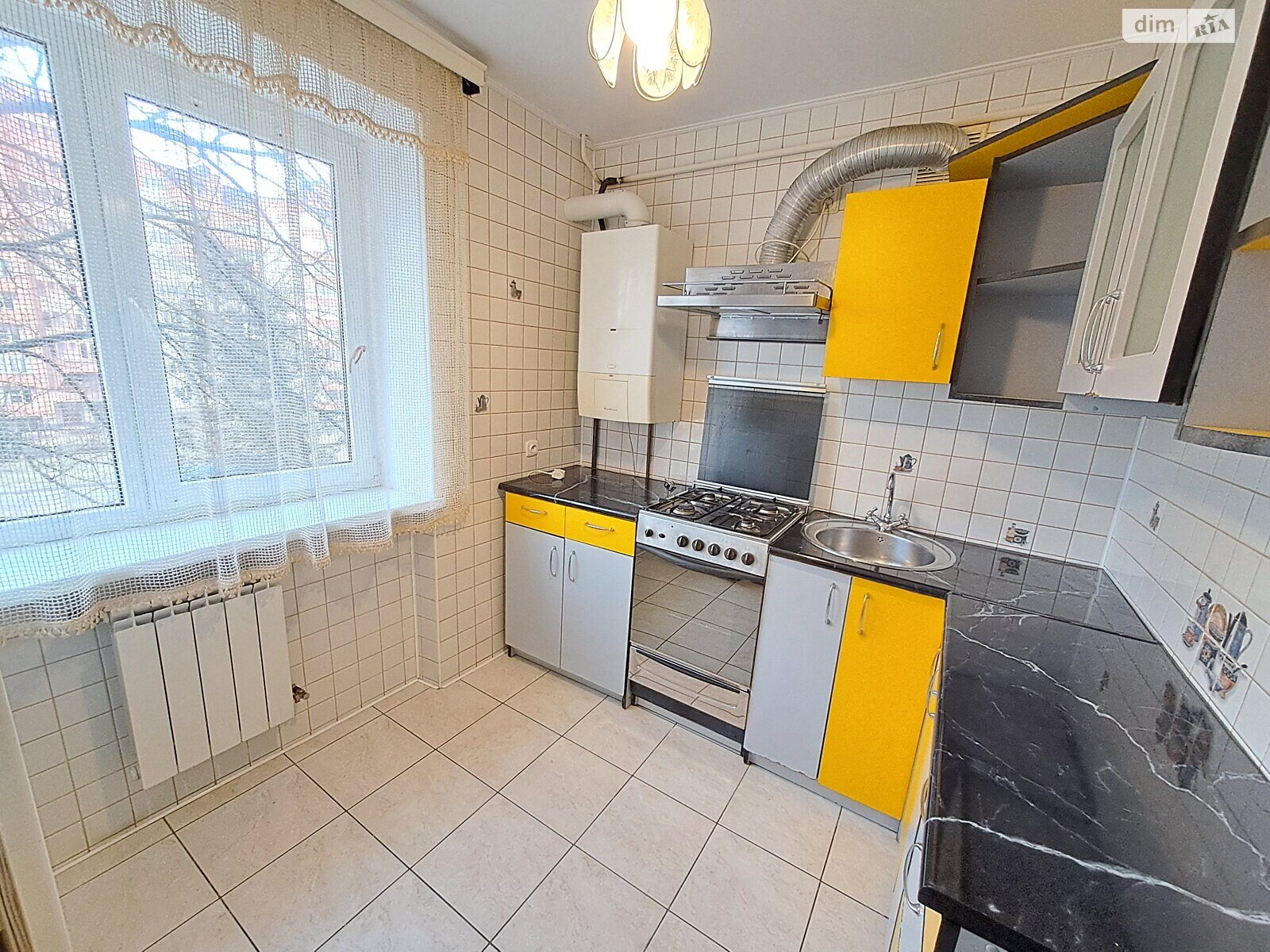 трикімнатна квартира в Тернополі, район Східний, на вул. Довженка Олександра в довготривалу оренду помісячно фото 1 трикімнатна квартира в Тернополі, район Східний, на вул. Довженка Олександра в довготривалу оренду помісячно фото 1