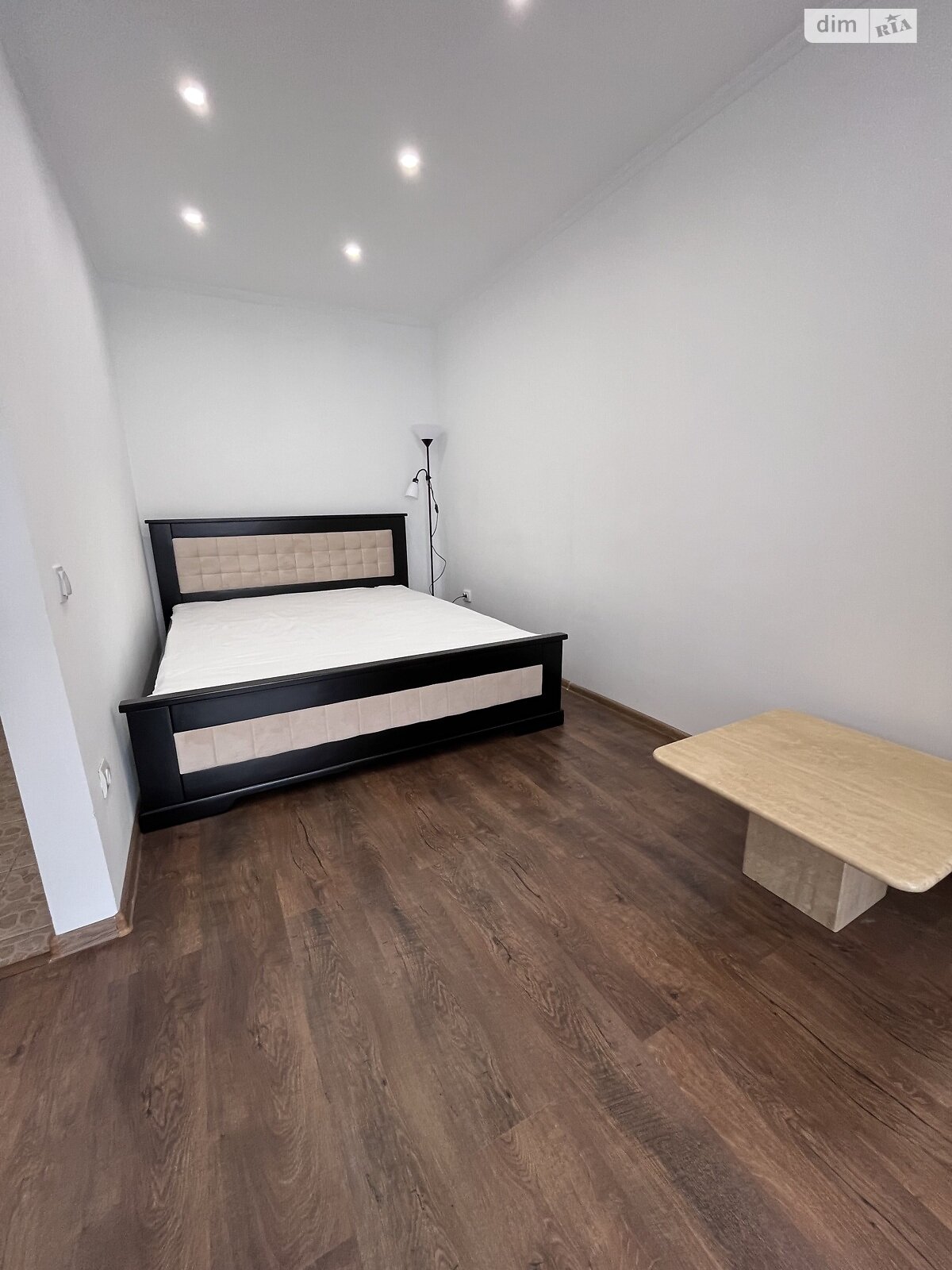 однокомнатная квартира в Тернополе, район Восточный, на ул. Довженко Александра в аренду на долгий срок помесячно фото 1