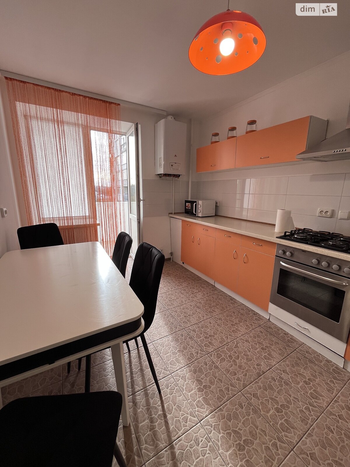 однокомнатная квартира в Тернополе, район Восточный, на ул. Довженко Александра в аренду на долгий срок помесячно фото 1