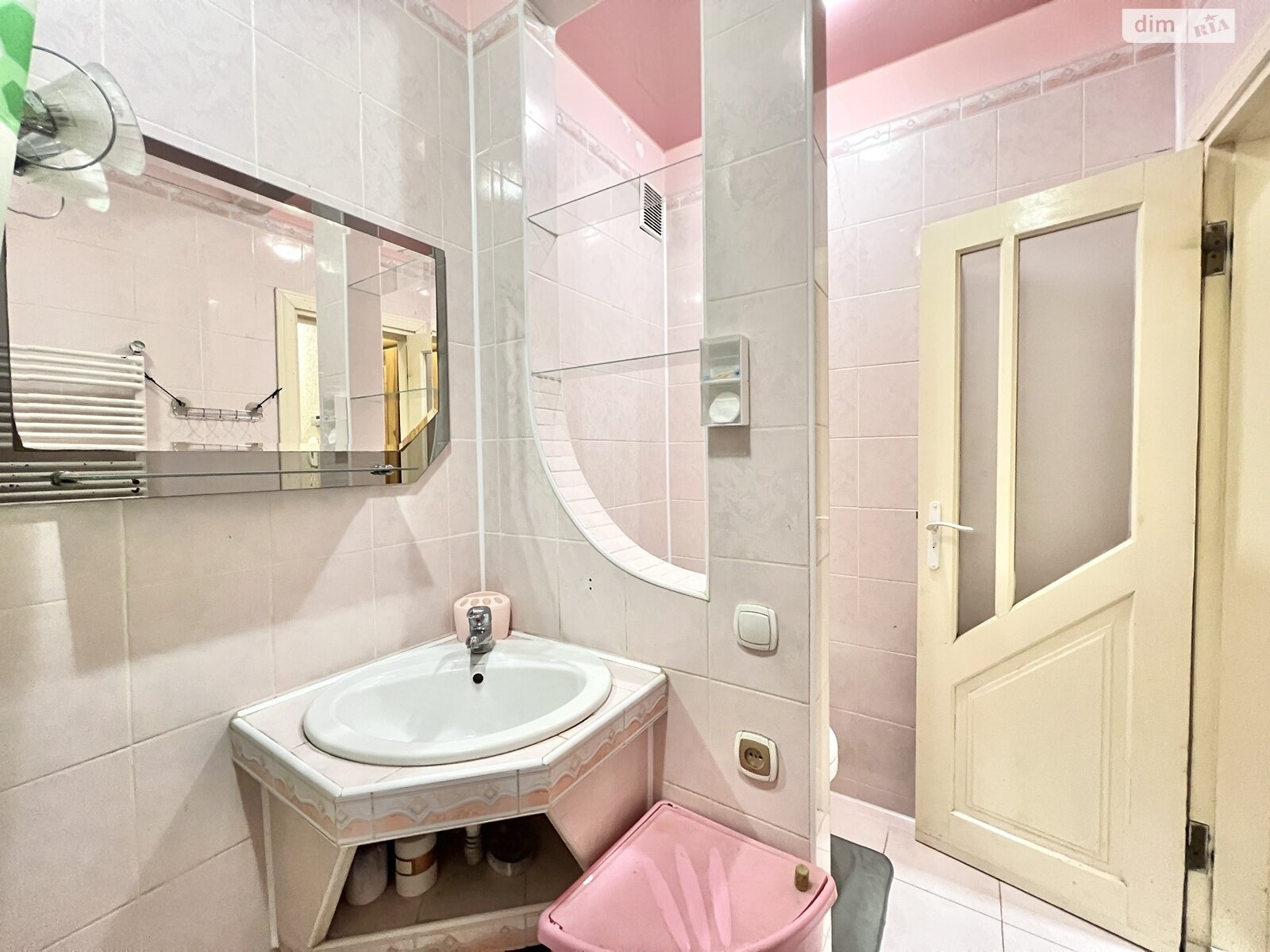 двокімнатна квартира в Тернополі, район Східний, на вул. Довженка Олександра в довготривалу оренду помісячно фото 1