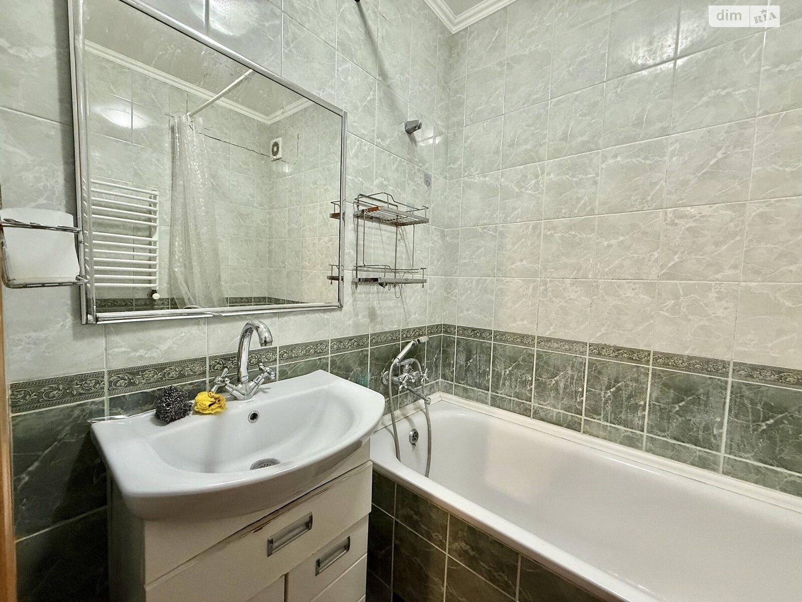 двокімнатна квартира в Тернополі, район Східний, на вул. Довженка Олександра в довготривалу оренду помісячно фото 1 двокімнатна квартира в Тернополі, район Східний, на вул. Довженка Олександра в довготривалу оренду помісячно фото 1