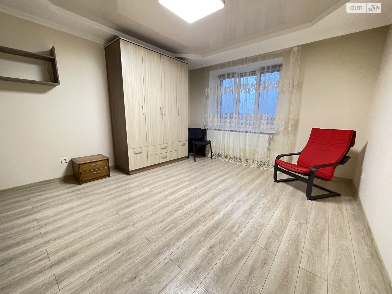 однокімнатна квартира в Тернополі, район Східний, на вул. Довженка Олександра 20 в довготривалу оренду помісячно фото 1 однокімнатна квартира в Тернополі, район Східний, на вул. Довженка Олександра 20 в довготривалу оренду помісячно фото 1