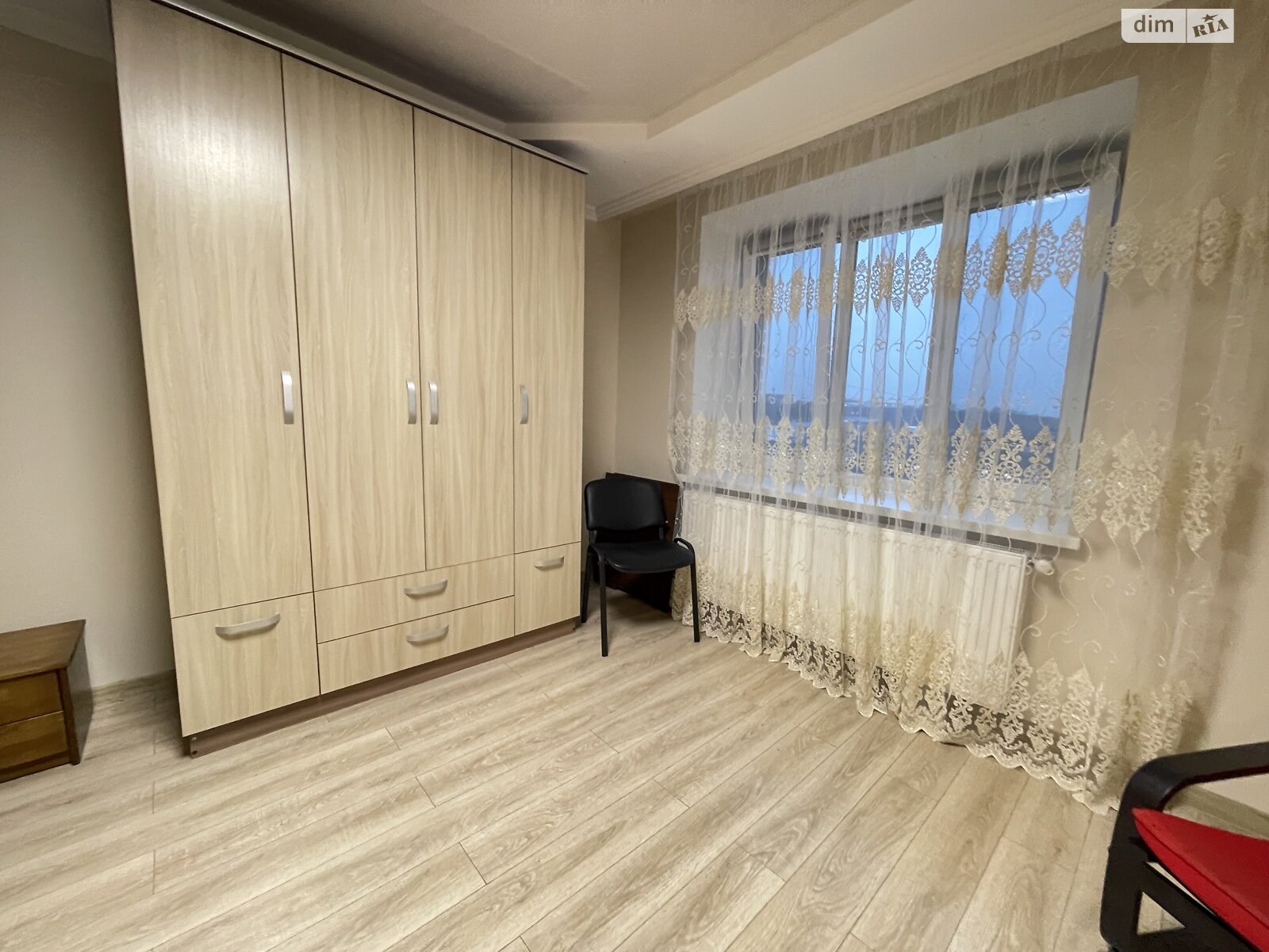 однокімнатна квартира в Тернополі, район Східний, на вул. Довженка Олександра 20 в довготривалу оренду помісячно фото 1 однокімнатна квартира в Тернополі, район Східний, на вул. Довженка Олександра 20 в довготривалу оренду помісячно фото 1