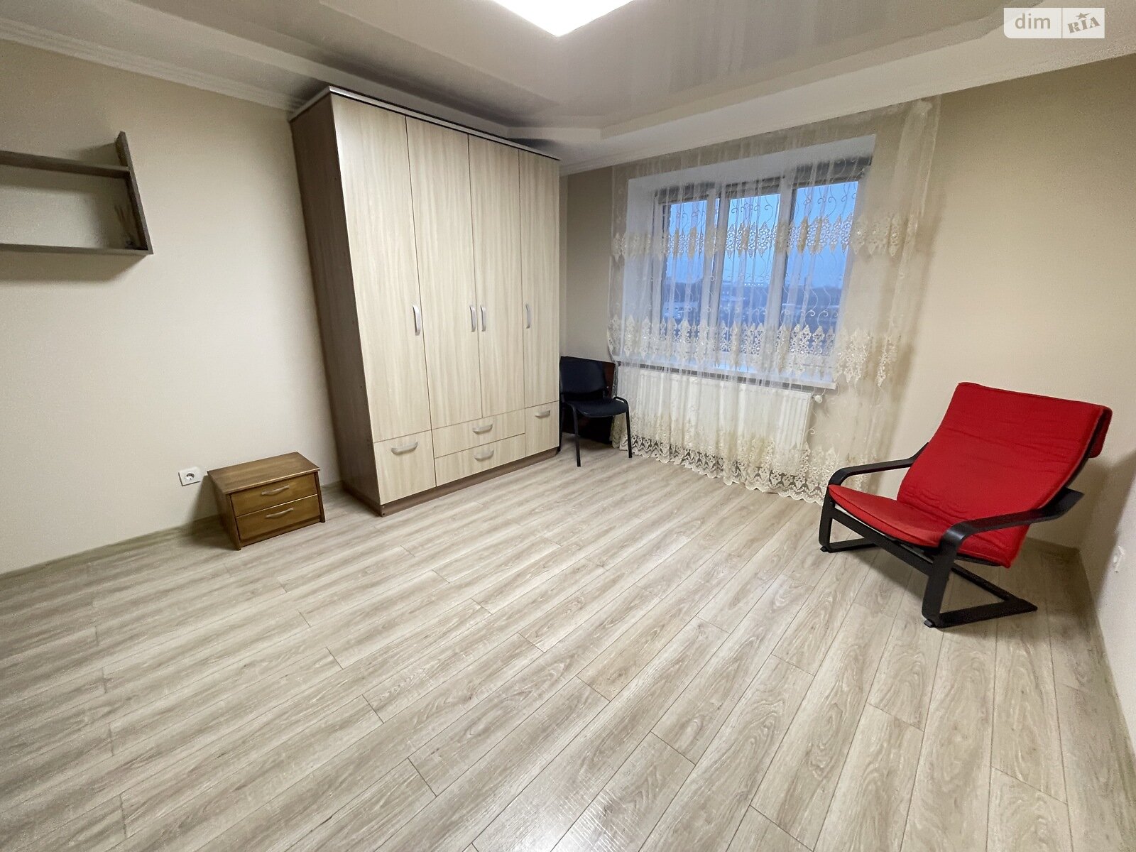 однокімнатна квартира в Тернополі, район Східний, на вул. Довженка Олександра 20 в довготривалу оренду помісячно фото 1 однокімнатна квартира в Тернополі, район Східний, на вул. Довженка Олександра 20 в довготривалу оренду помісячно фото 1