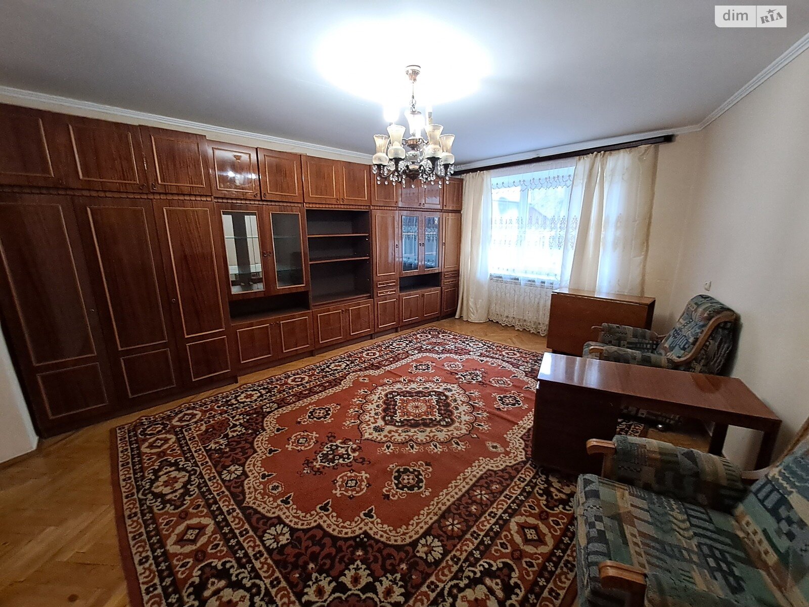 трехкомнатная квартира в Тернополе, район Восточный, на ул. Довженко Александра в аренду на долгий срок помесячно фото 1