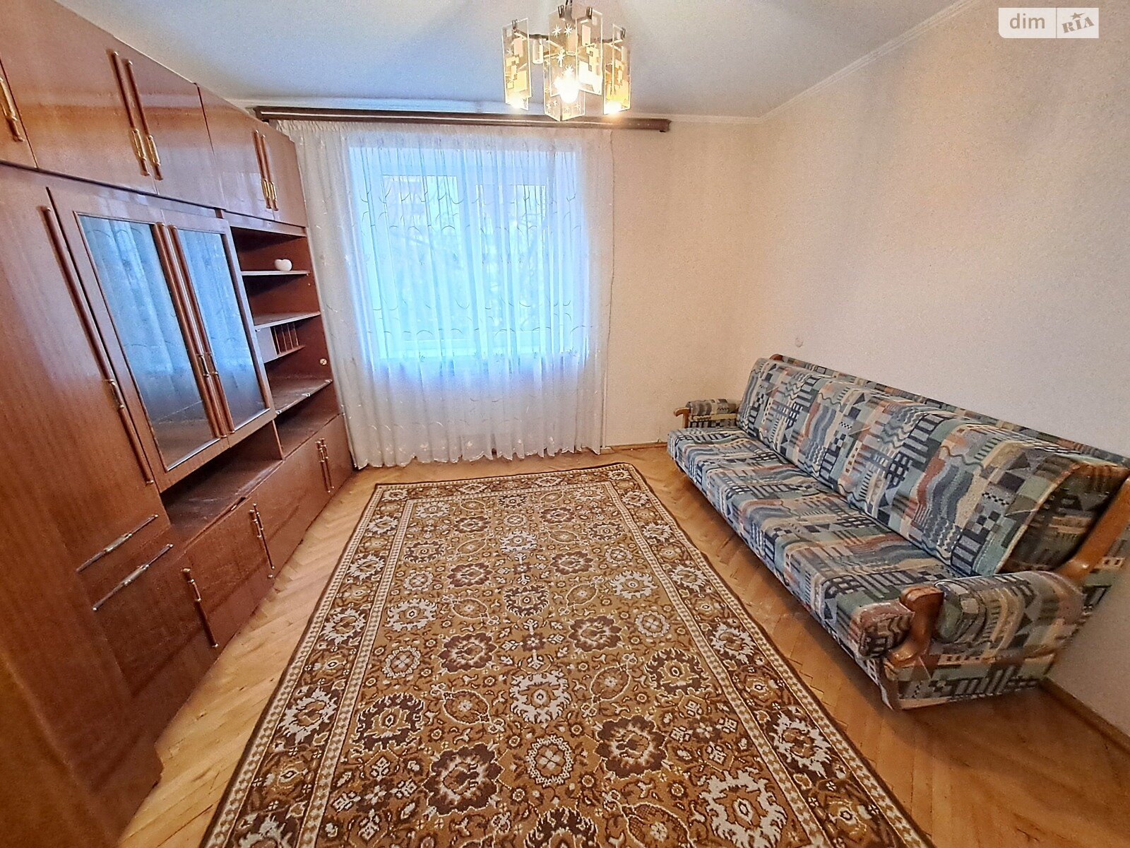 трехкомнатная квартира в Тернополе, район Восточный, на ул. Довженко Александра в аренду на долгий срок помесячно фото 1