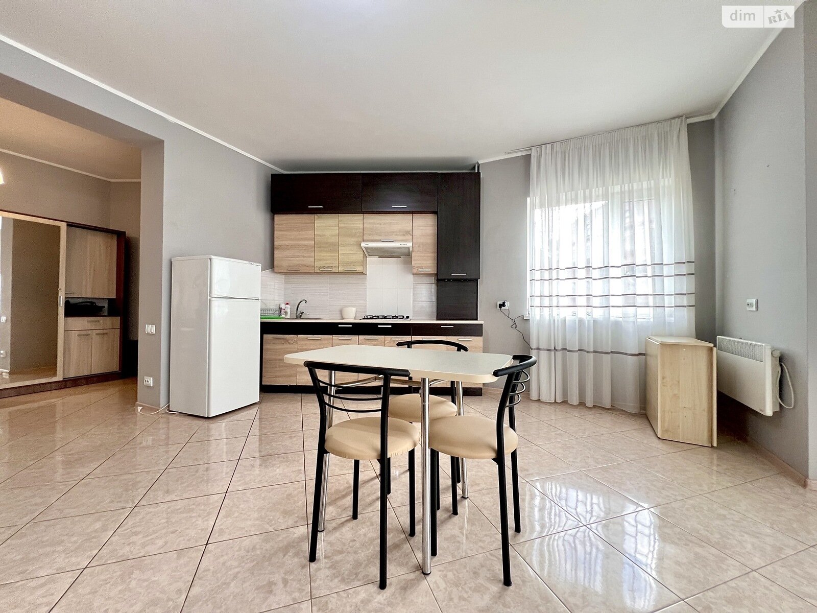 трикімнатна квартира в Тернополі, район Східний, на вул. Глибока в довготривалу оренду помісячно фото 1