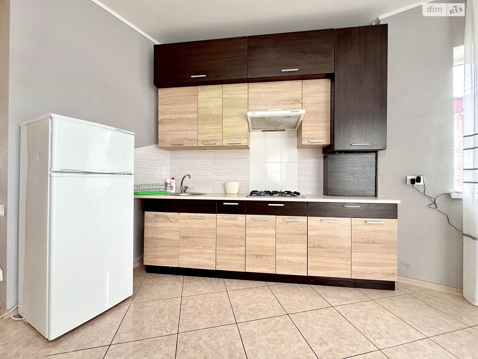 трикімнатна квартира в Тернополі, район Східний, на вул. Глибока в довготривалу оренду помісячно фото 1