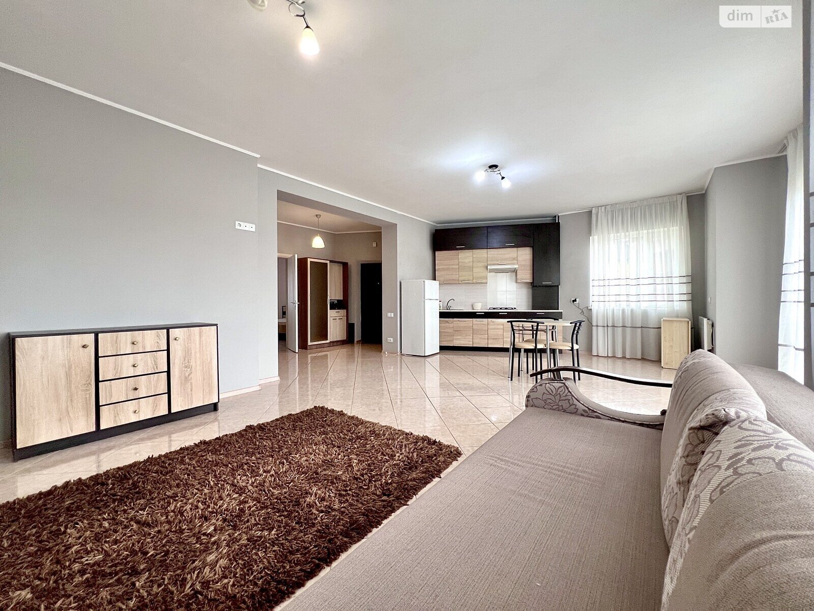 трикімнатна квартира в Тернополі, район Східний, на вул. Глибока в довготривалу оренду помісячно фото 1