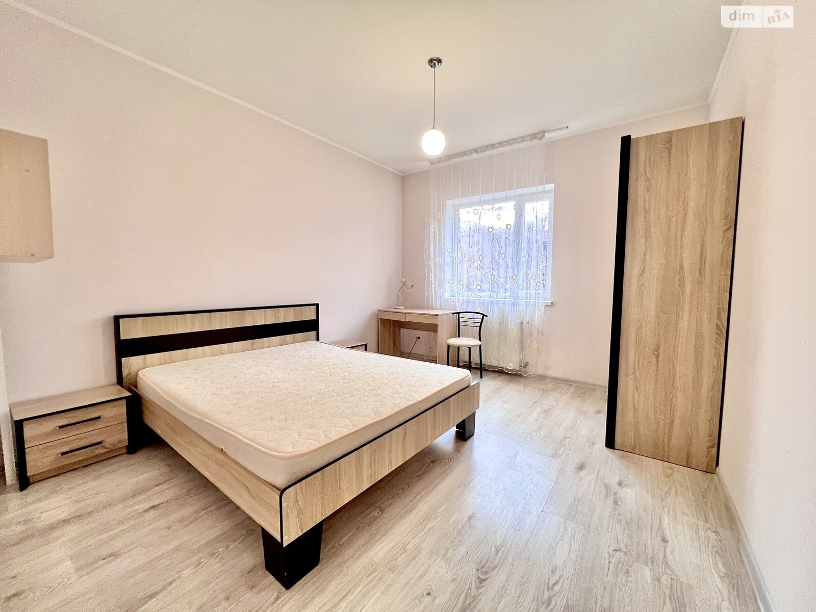 трикімнатна квартира в Тернополі, район Східний, на вул. Глибока в довготривалу оренду помісячно фото 1