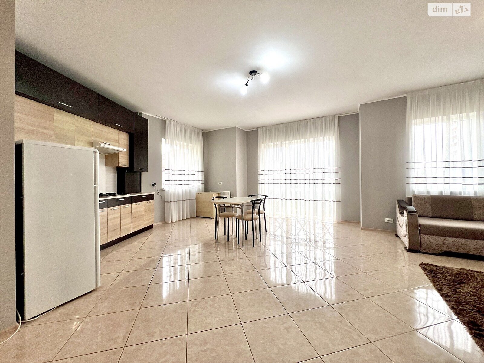 трикімнатна квартира в Тернополі, район Східний, на вул. Глибока в довготривалу оренду помісячно фото 1