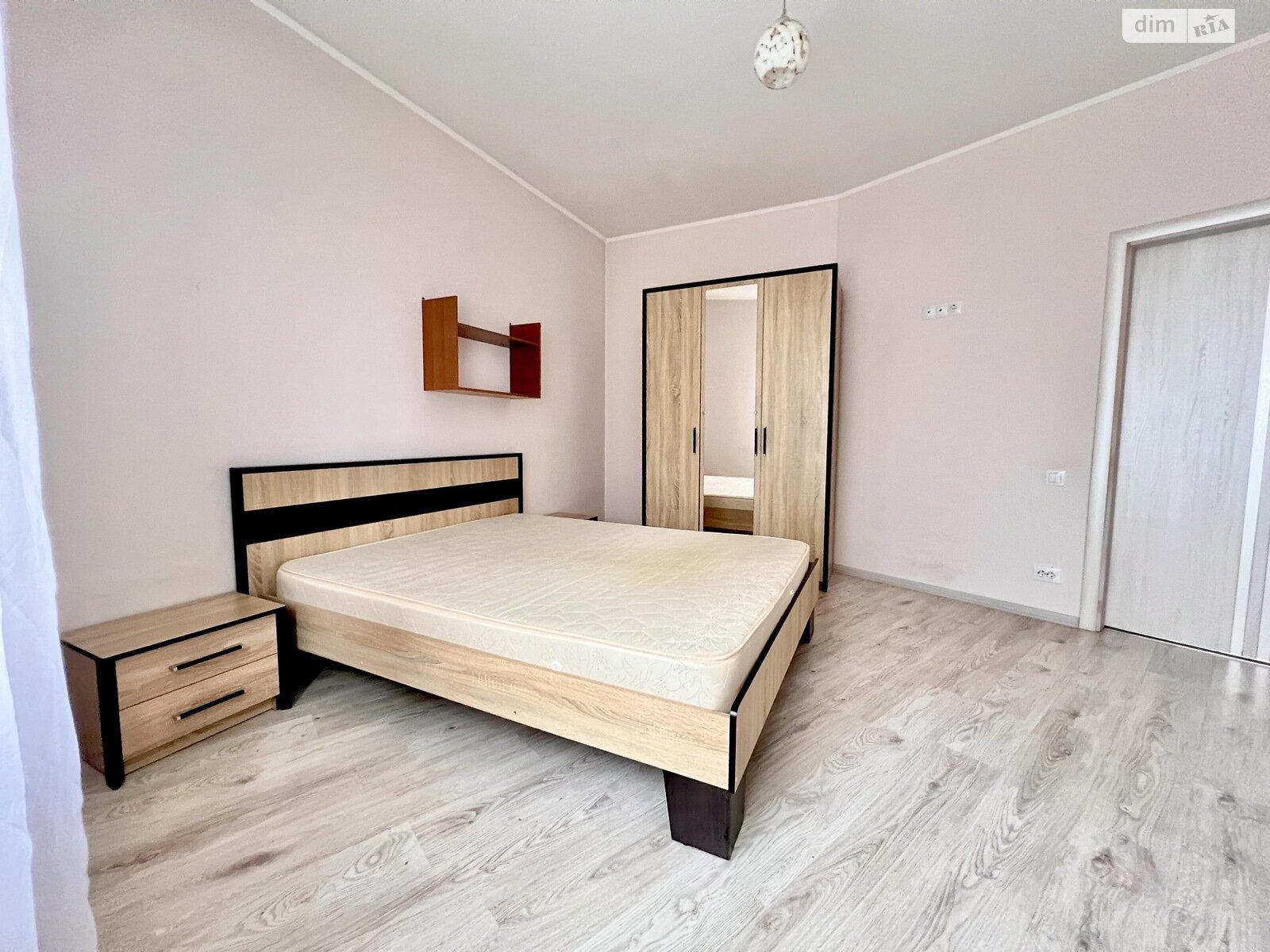 трикімнатна квартира в Тернополі, район Східний, на вул. Глибока в довготривалу оренду помісячно фото 1