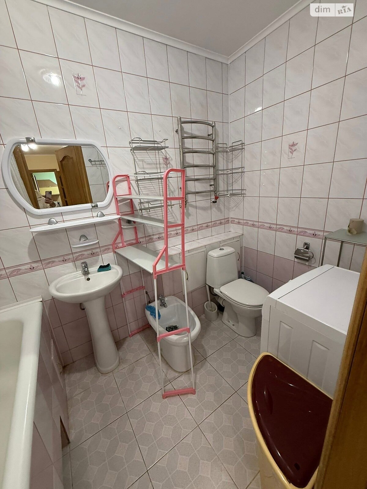 двухкомнатная квартира в Тернополе, район Восточный, на ул. Леси Украинки 10 в аренду на долгий срок помесячно фото 1