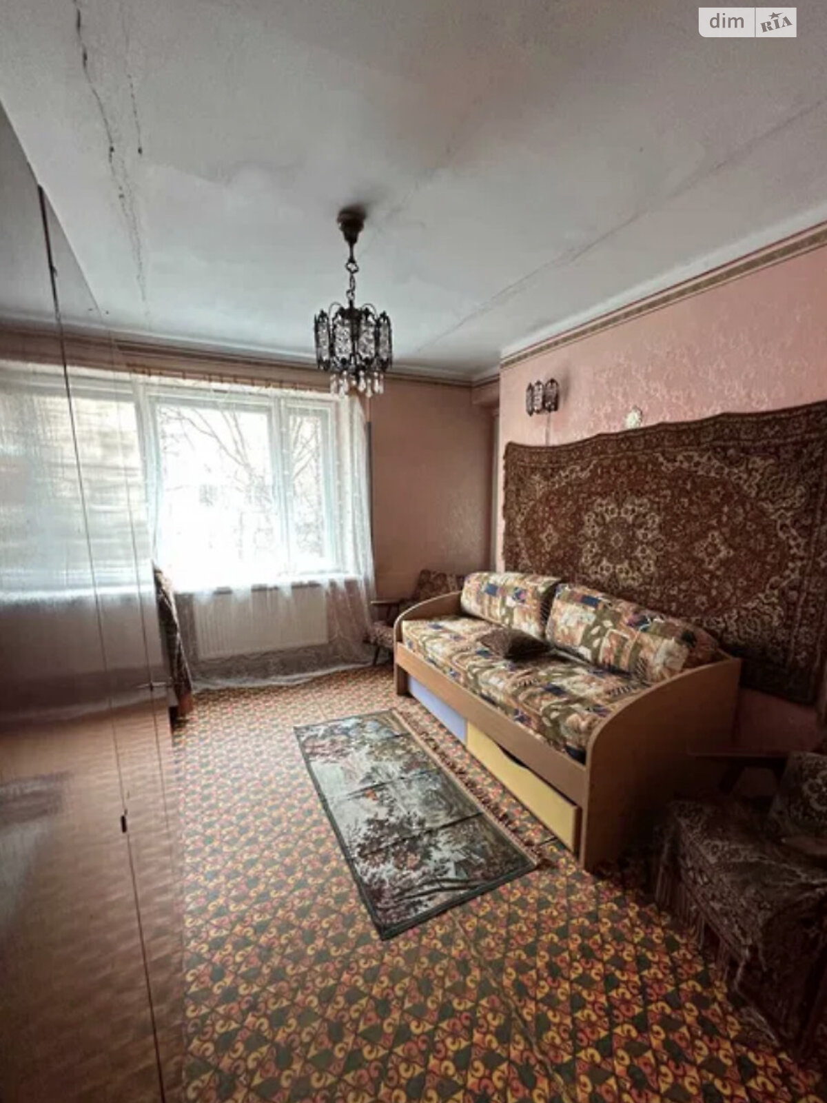 четырехкомнатная квартира в Тернополе, район Восточный, на ул. Монастырского Антона в аренду на долгий срок помесячно фото 1