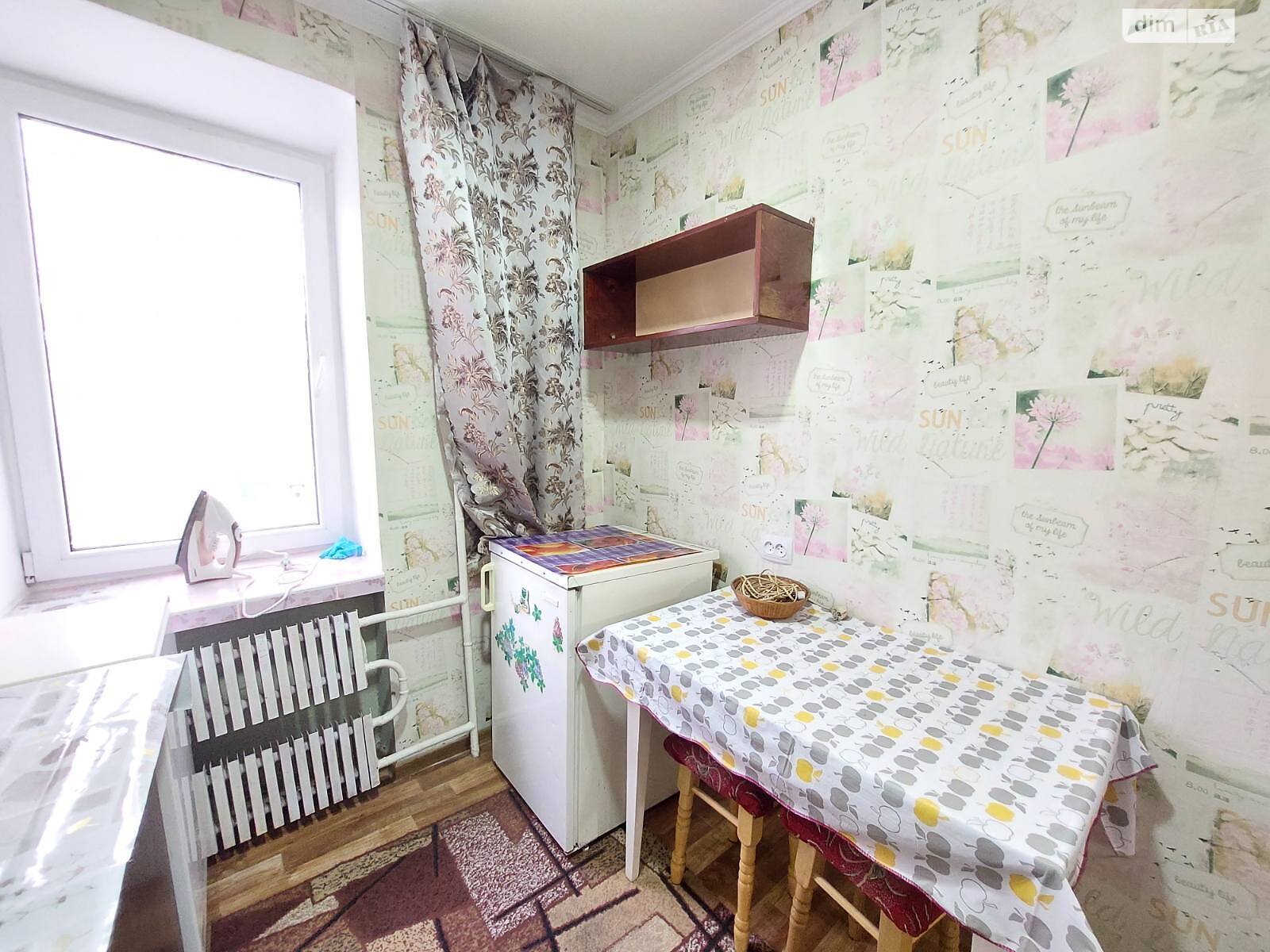 однокімнатна квартира в Тернополі, район Східний, на вул. Савури Клима в довготривалу оренду помісячно фото 1