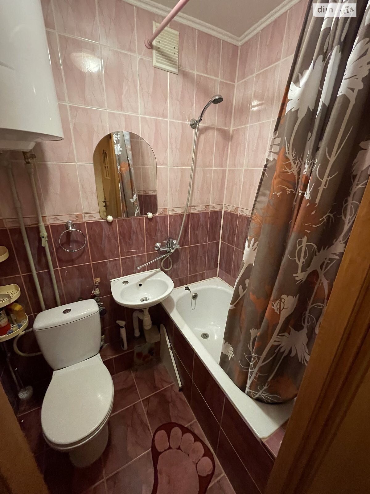 однокомнатная квартира в Тернополе, район Восточный, на ул. Савуры Клима в аренду на долгий срок помесячно фото 1