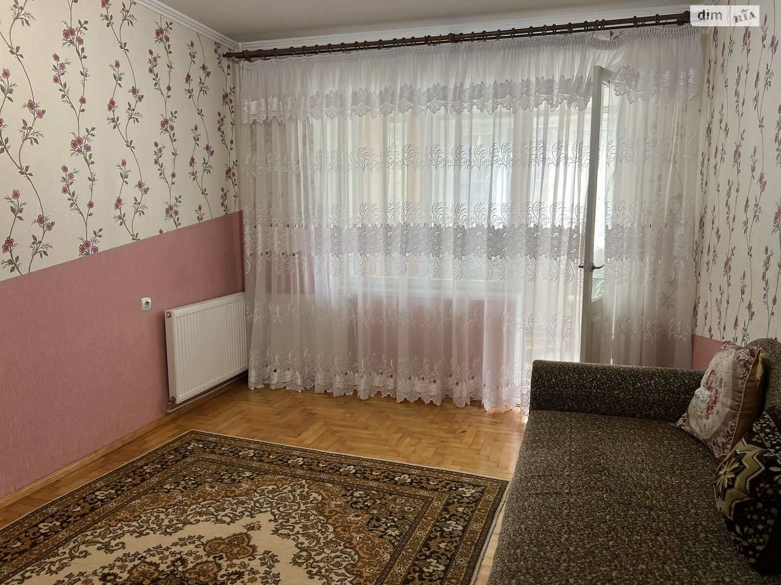 трикімнатна квартира в Тернополі, район Бам, на вул. Бойчуків Братів 9 в довготривалу оренду помісячно фото 1 трикімнатна квартира в Тернополі, район Бам, на вул. Бойчуків Братів 9 в довготривалу оренду помісячно фото 1