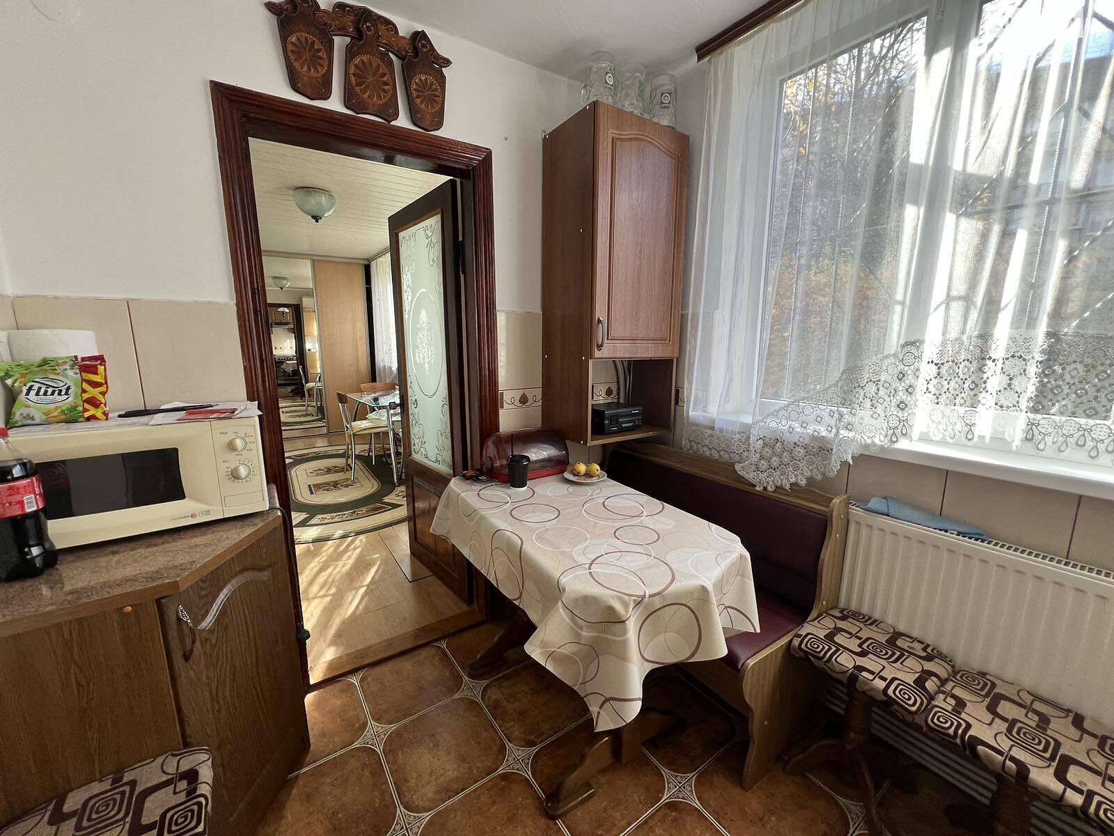 трикімнатна квартира в Тернополі, район Бам, на вул. Бойчуків Братів 9 в довготривалу оренду помісячно фото 1 трикімнатна квартира в Тернополі, район Бам, на вул. Бойчуків Братів 9 в довготривалу оренду помісячно фото 1