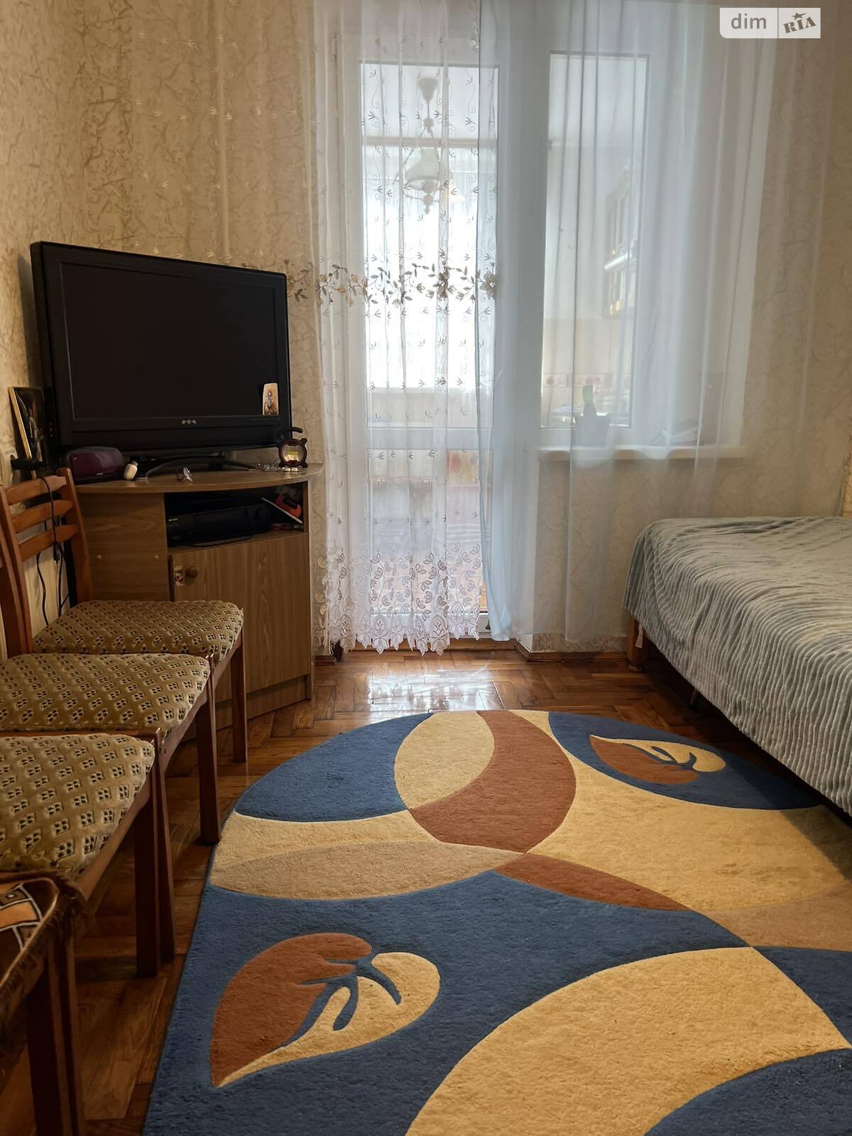 трикімнатна квартира в Тернополі, район Бам, на вул. Бойчуків Братів 9 в довготривалу оренду помісячно фото 1 трикімнатна квартира в Тернополі, район Бам, на вул. Бойчуків Братів 9 в довготривалу оренду помісячно фото 1