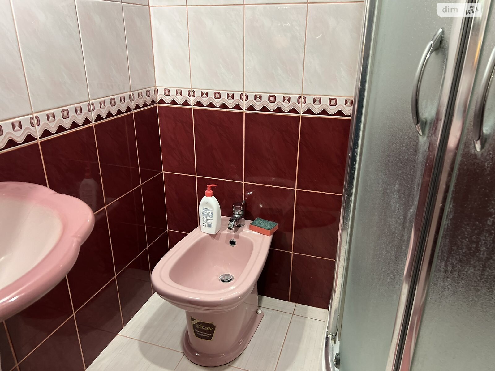 трикімнатна квартира в Тернополі, район Бам, на вул. Бойчуків Братів 9 в довготривалу оренду помісячно фото 1 трикімнатна квартира в Тернополі, район Бам, на вул. Бойчуків Братів 9 в довготривалу оренду помісячно фото 1