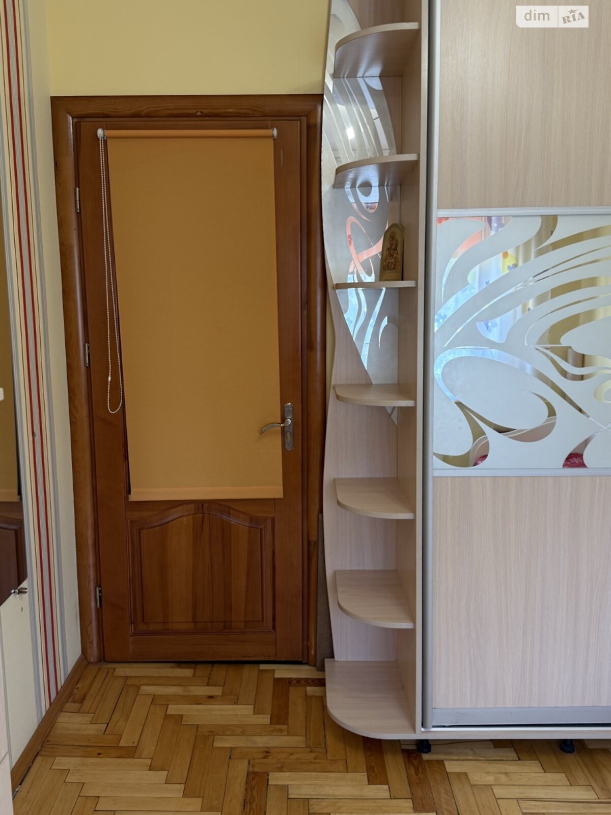 трехкомнатная квартира в Тернополе, район Ювилейный, на ул. Киевская в аренду на долгий срок помесячно фото 1 трехкомнатная квартира в Тернополе, район Ювилейный, на ул. Киевская в аренду на долгий срок помесячно фото 1