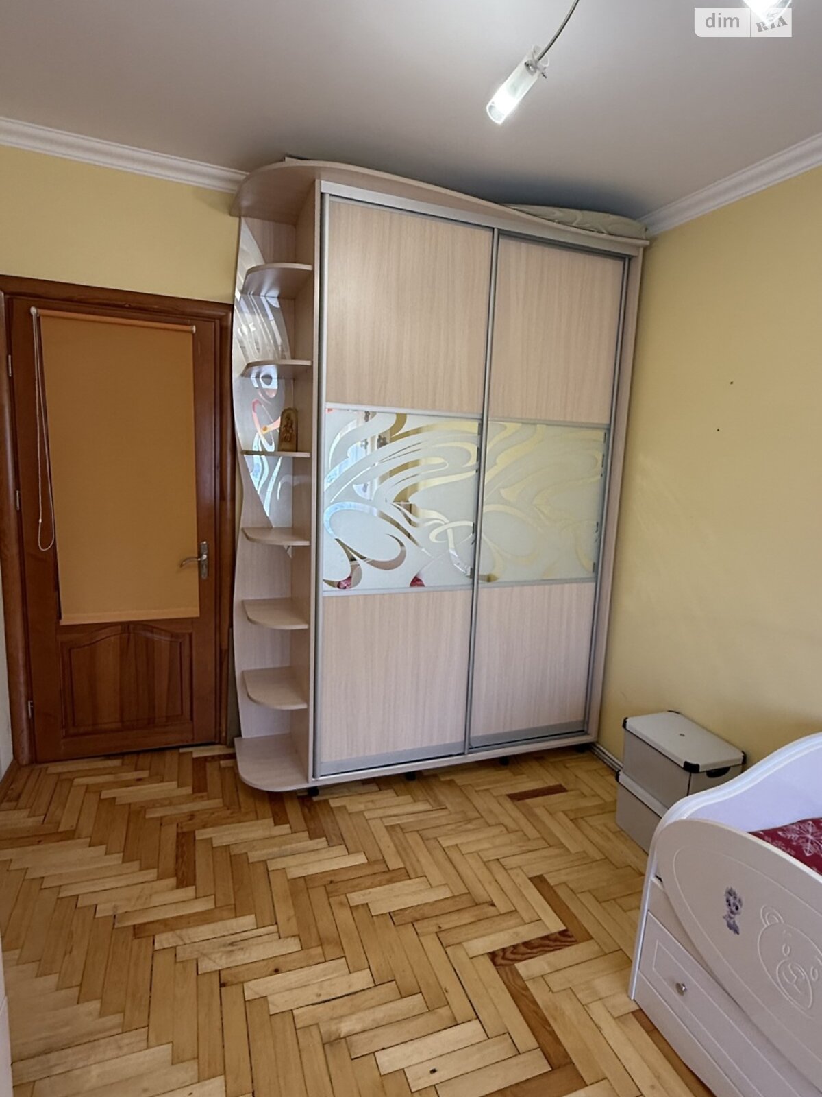 трехкомнатная квартира в Тернополе, район Ювилейный, на ул. Киевская в аренду на долгий срок помесячно фото 1 трехкомнатная квартира в Тернополе, район Ювилейный, на ул. Киевская в аренду на долгий срок помесячно фото 1
