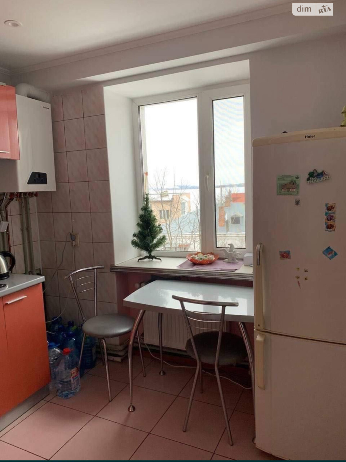 трехкомнатная квартира в Тернополе, район Замчище, на ул. Русская в аренду на долгий срок помесячно фото 1 трехкомнатная квартира в Тернополе, район Замчище, на ул. Русская в аренду на долгий срок помесячно фото 1