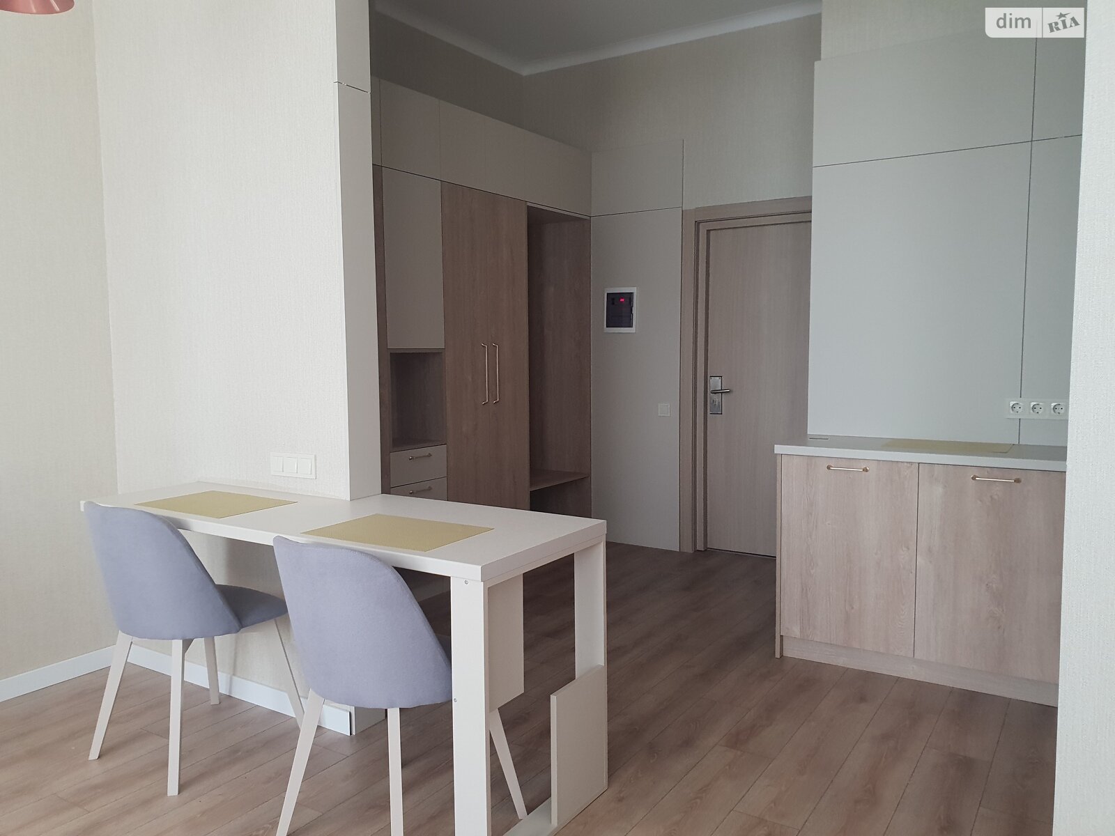 однокімнатна квартира в Трускавці, район Трускавець, на вул. Івана Франка 1А, кв. 305 в довготривалу оренду помісячно фото 1 однокімнатна квартира в Трускавці, район Трускавець, на вул. Івана Франка 1А, кв. 305 в довготривалу оренду помісячно фото 1