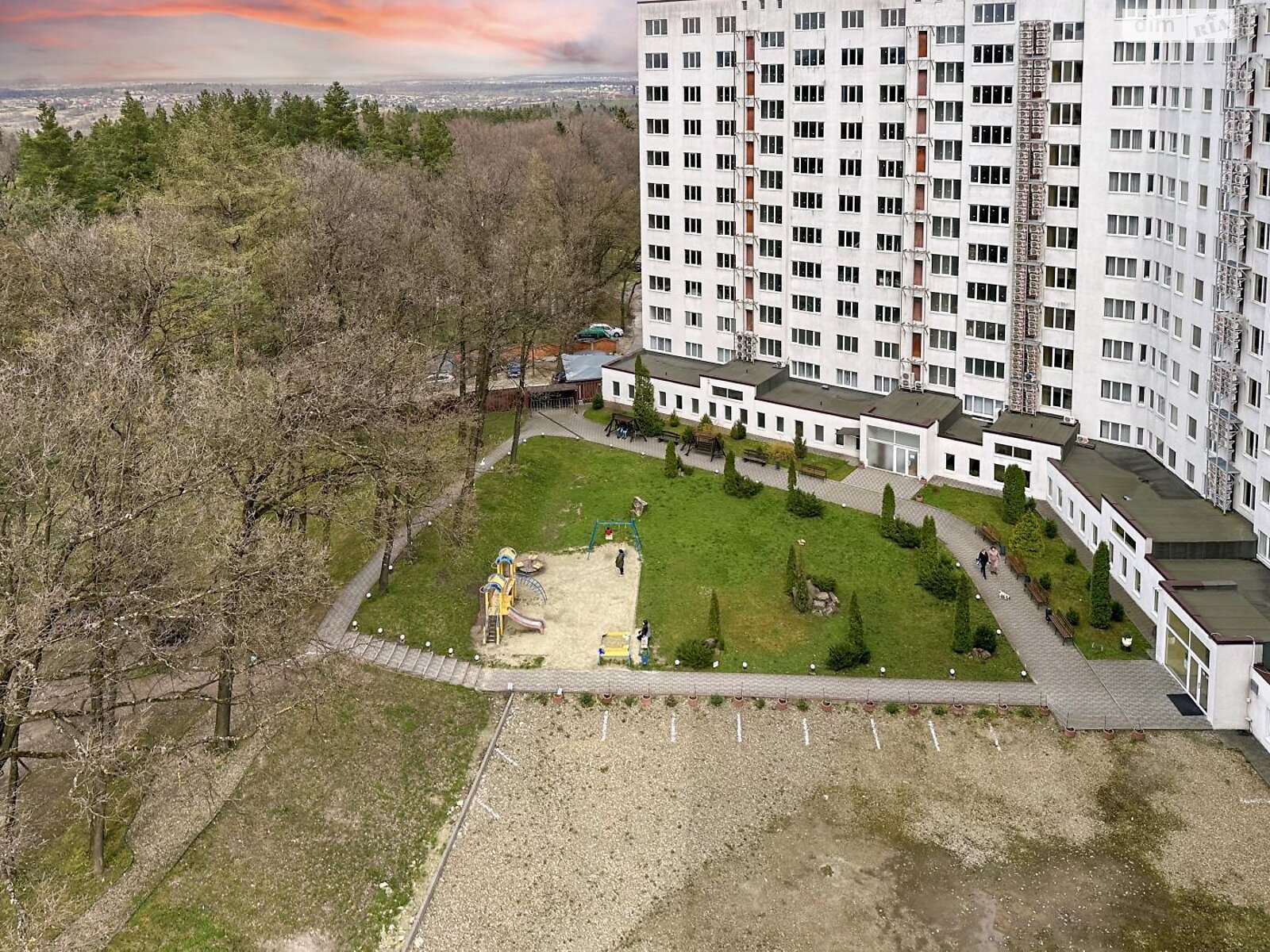 однокімнатна квартира з ремонтом в Трускавці, район Трускавець, на вул. Петра Сагайдачного в довготривалу оренду помісячно фото 1 однокімнатна квартира з ремонтом в Трускавці, район Трускавець, на вул. Петра Сагайдачного в довготривалу оренду помісячно фото 1