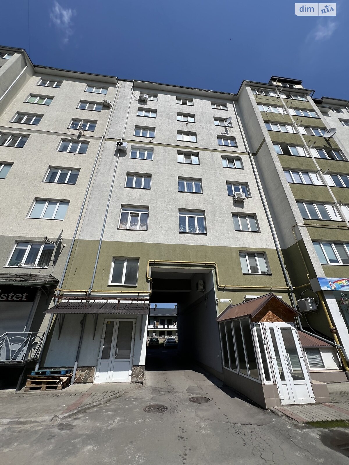 однокомнатная квартира в Угринове, район Пасечная, на ул. Тролейбусная 15 в аренду на долгий срок помесячно фото 1 однокомнатная квартира в Угринове, район Пасечная, на ул. Тролейбусная 15 в аренду на долгий срок помесячно фото 1