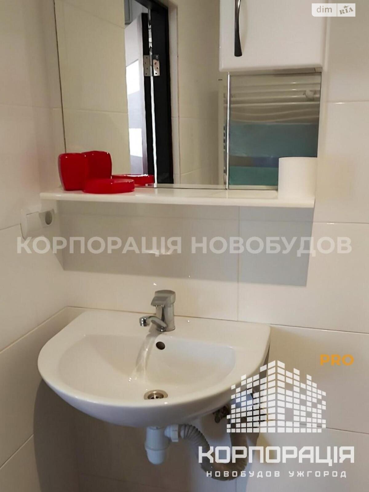 двухкомнатная квартира в Ужгороде, район БАМ, на пер. Леонтовича Николая в аренду на долгий срок помесячно фото 1 двухкомнатная квартира в Ужгороде, район БАМ, на пер. Леонтовича Николая в аренду на долгий срок помесячно фото 1