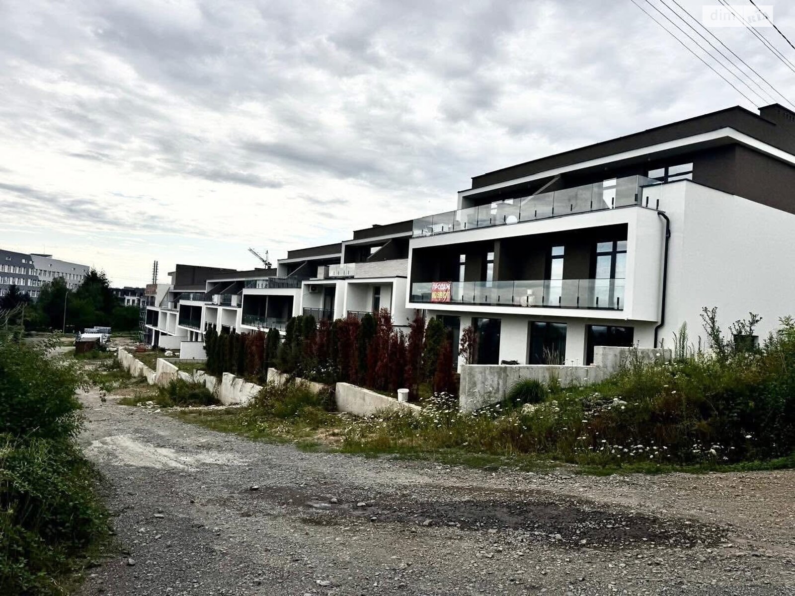 однокомнатная квартира в Ужгороде, район БАМ, на пер. Вербный 8А в аренду на долгий срок помесячно фото 1