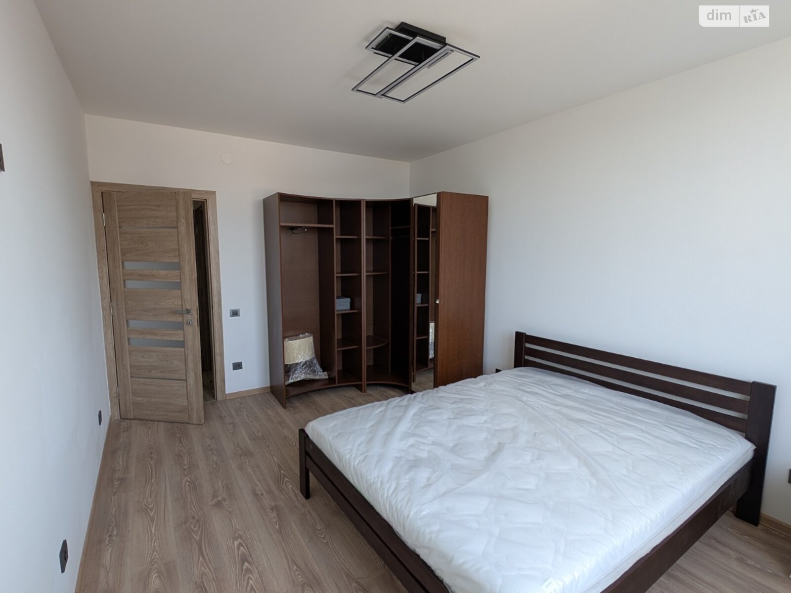 однокомнатная квартира в Ужгороде, район Боздош, на ул. Анатолия Тегзы в аренду на долгий срок помесячно фото 1 однокомнатная квартира в Ужгороде, район Боздош, на ул. Анатолия Тегзы в аренду на долгий срок помесячно фото 1