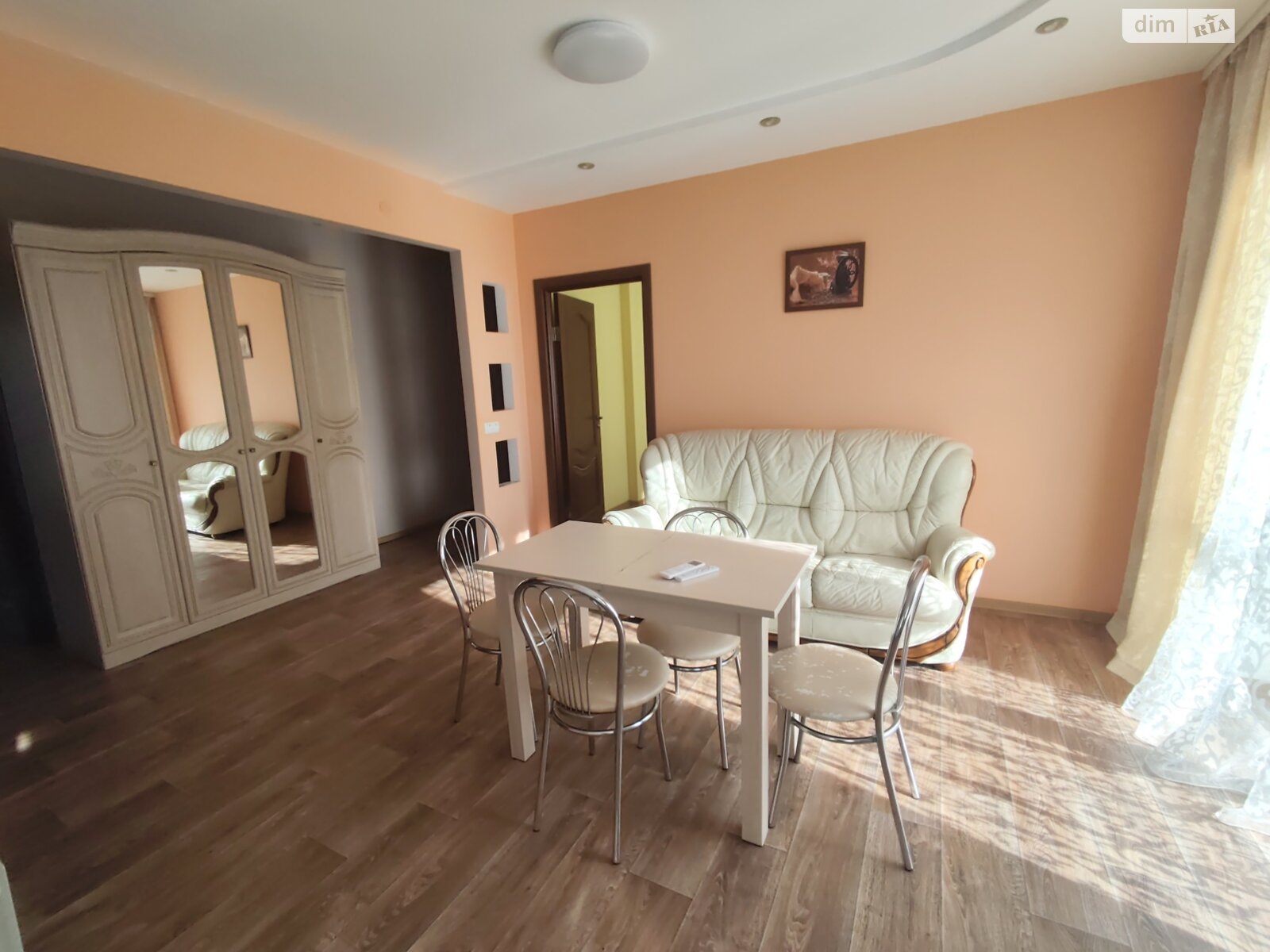 двухкомнатная квартира в Ужгороде, район Боздош, на ул. Анатолия Тегзы в аренду на долгий срок помесячно фото 1 двухкомнатная квартира в Ужгороде, район Боздош, на ул. Анатолия Тегзы в аренду на долгий срок помесячно фото 1