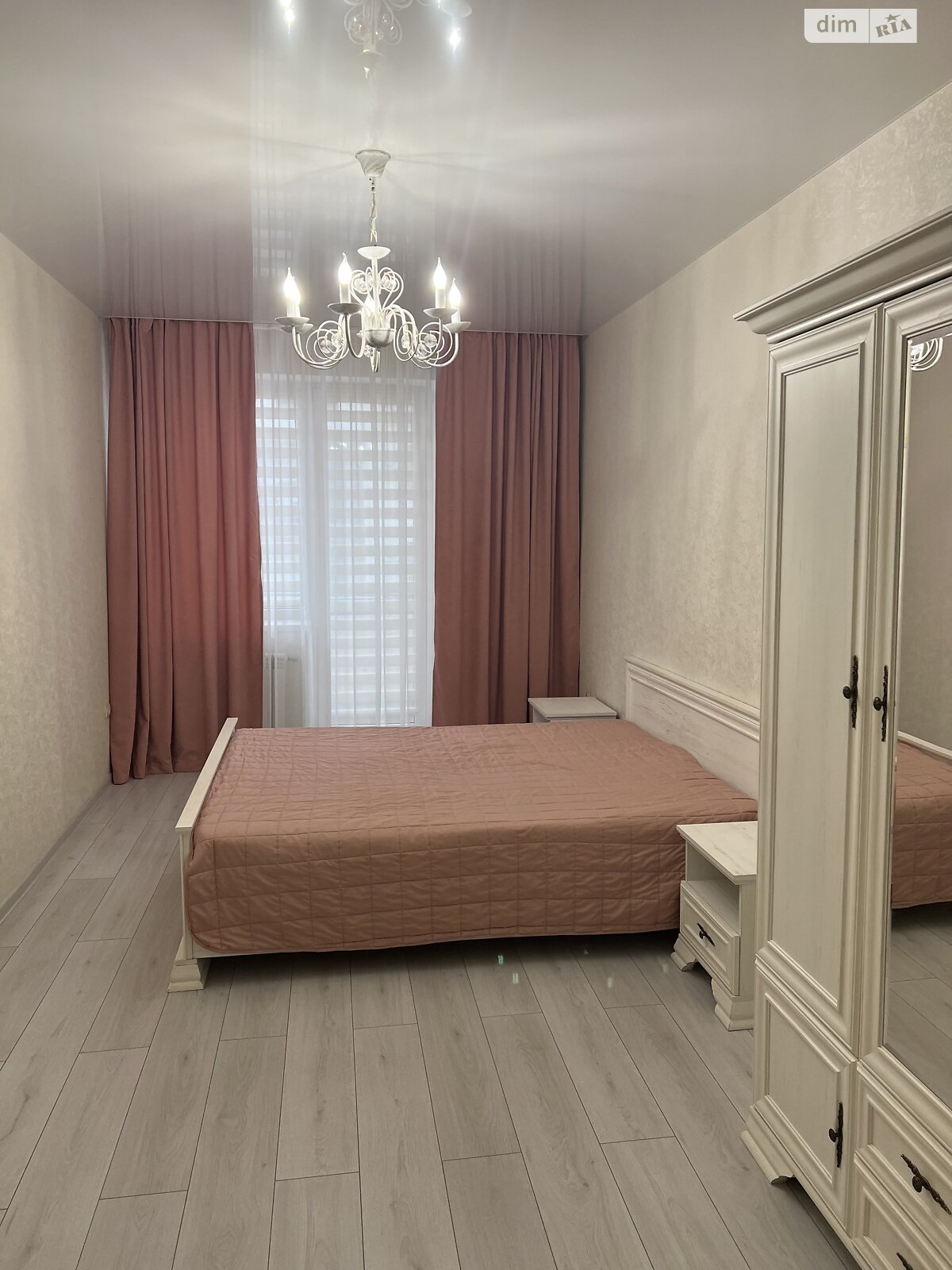 двухкомнатная квартира с мебелью в Ужгороде, район Боздош, на ул. Хиры Александра 19 в аренду на долгий срок помесячно фото 1