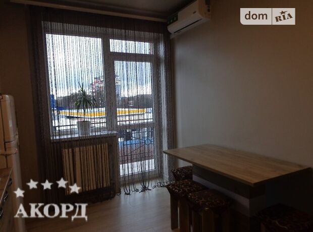 однокомнатная квартира с мебелью в Ужгороде, район Боздош, на ул. Климпуша в аренду на долгий срок помесячно фото 1 однокомнатная квартира с мебелью в Ужгороде, район Боздош, на ул. Климпуша в аренду на долгий срок помесячно фото 1
