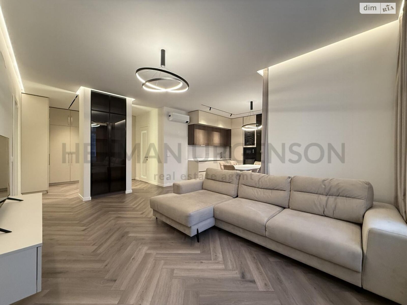 однокомнатная квартира в Ужгороде, район Боздош, на наб. Славянская 25 в аренду на долгий срок помесячно фото 1 однокомнатная квартира в Ужгороде, район Боздош, на наб. Славянская 25 в аренду на долгий срок помесячно фото 1