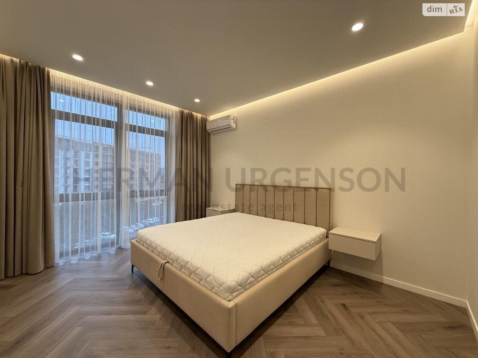 однокомнатная квартира в Ужгороде, район Боздош, на наб. Славянская 25 в аренду на долгий срок помесячно фото 1 однокомнатная квартира в Ужгороде, район Боздош, на наб. Славянская 25 в аренду на долгий срок помесячно фото 1