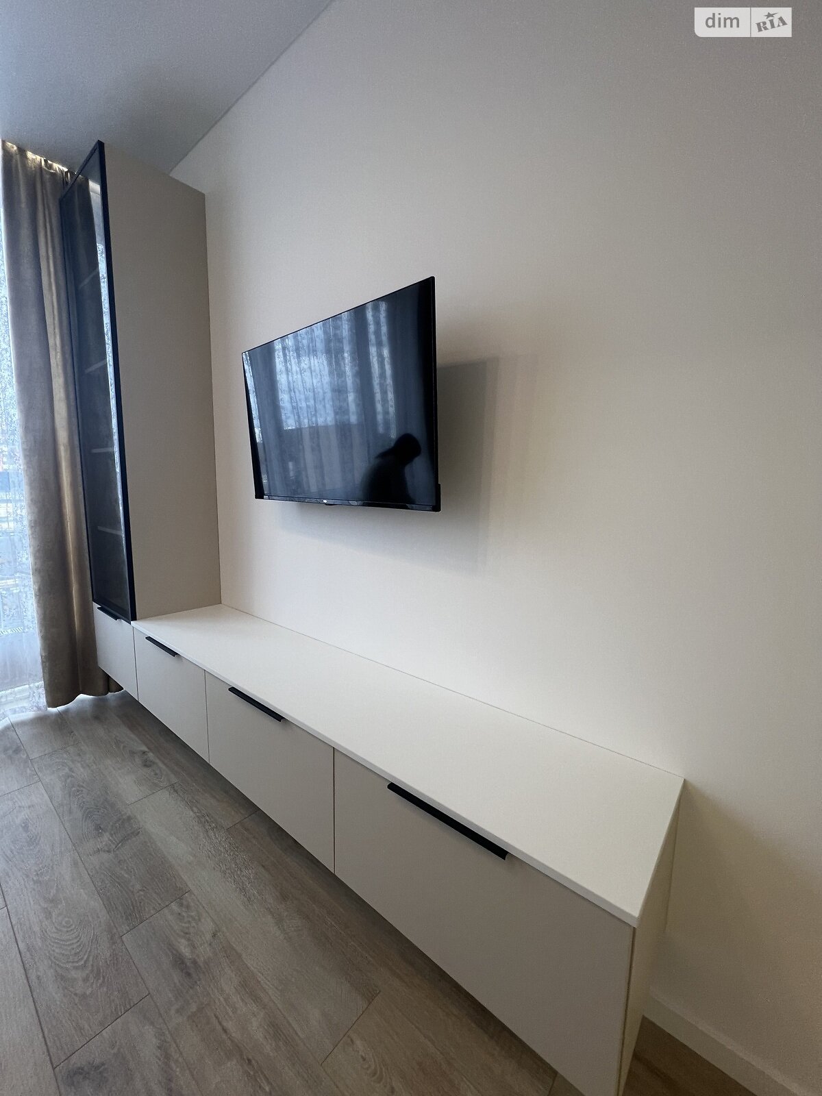 однокімнатна квартира з ремонтом в Ужгороді, на вул. Капушанська в довготривалу оренду помісячно фото 1 однокімнатна квартира з ремонтом в Ужгороді, на вул. Капушанська в довготривалу оренду помісячно фото 1