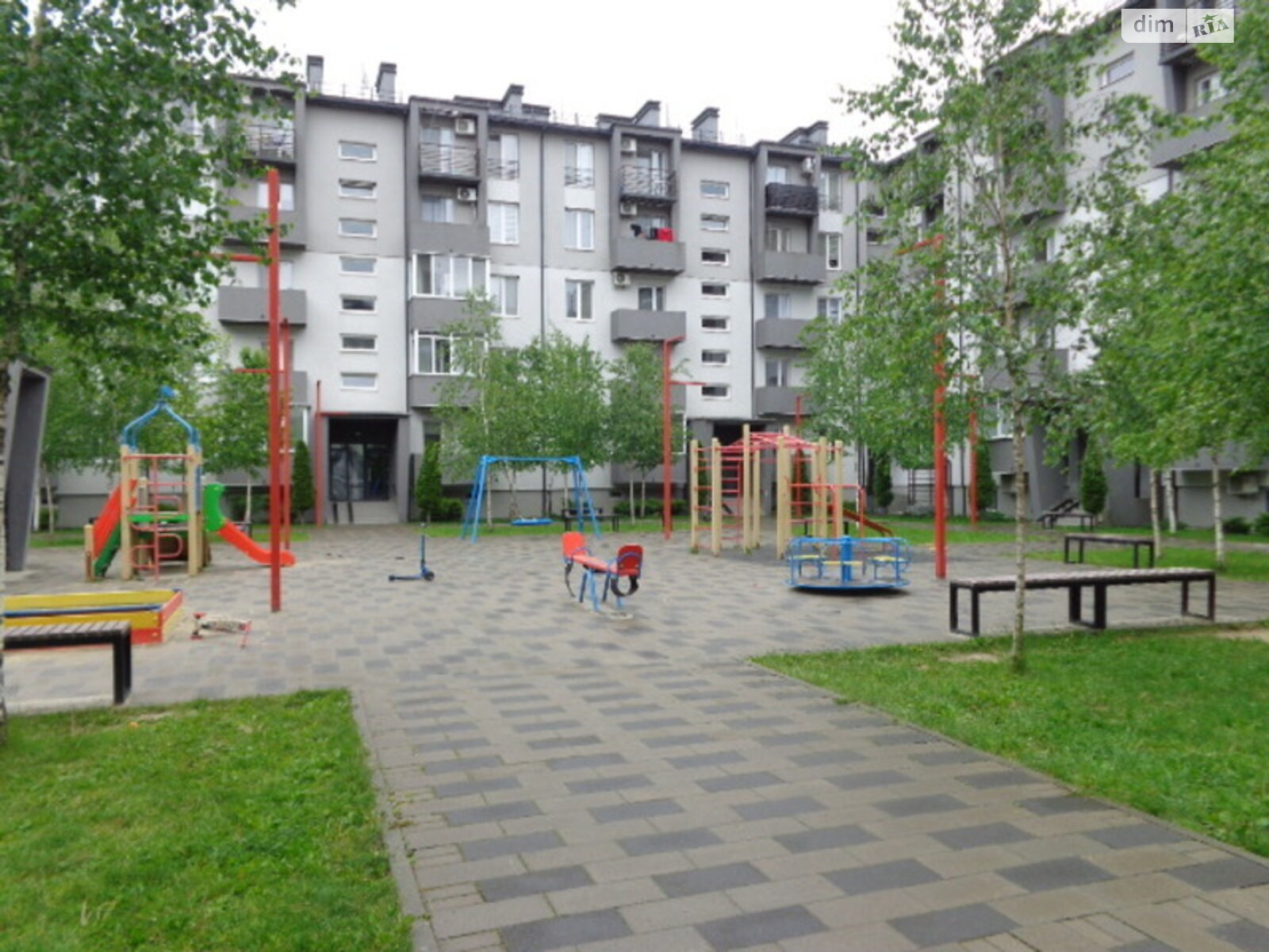 однокімнатна квартира в Ужгороді, район Компотний, на вул. Національної Гвардії в довготривалу оренду помісячно фото 1 однокімнатна квартира в Ужгороді, район Компотний, на вул. Національної Гвардії в довготривалу оренду помісячно фото 1