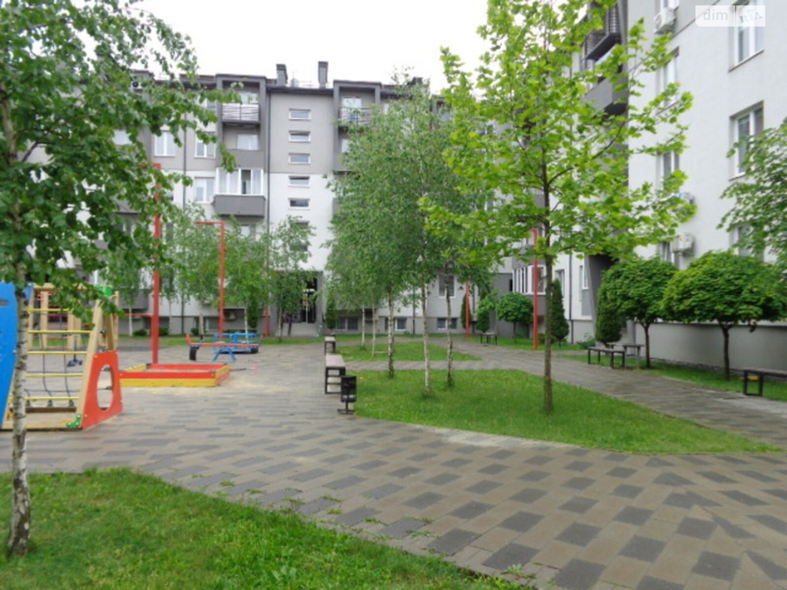 однокімнатна квартира в Ужгороді, район Компотний, на вул. Національної Гвардії в довготривалу оренду помісячно фото 1 однокімнатна квартира в Ужгороді, район Компотний, на вул. Національної Гвардії в довготривалу оренду помісячно фото 1